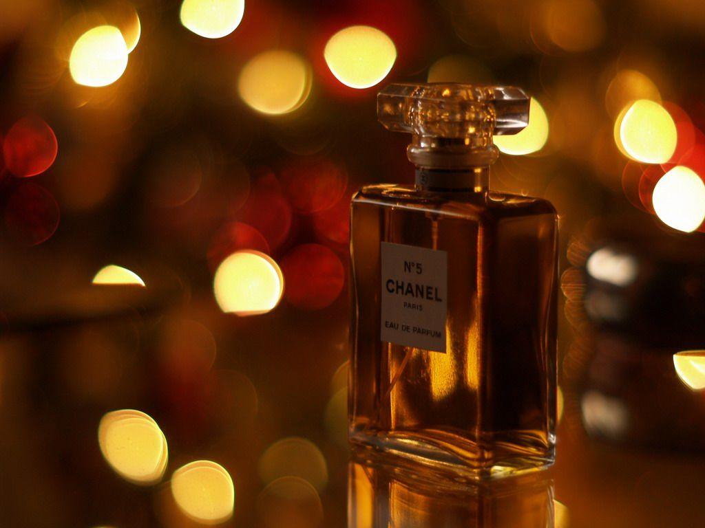 1024x768 What Perfume Ingredients Are In The Best Known Fragrances?