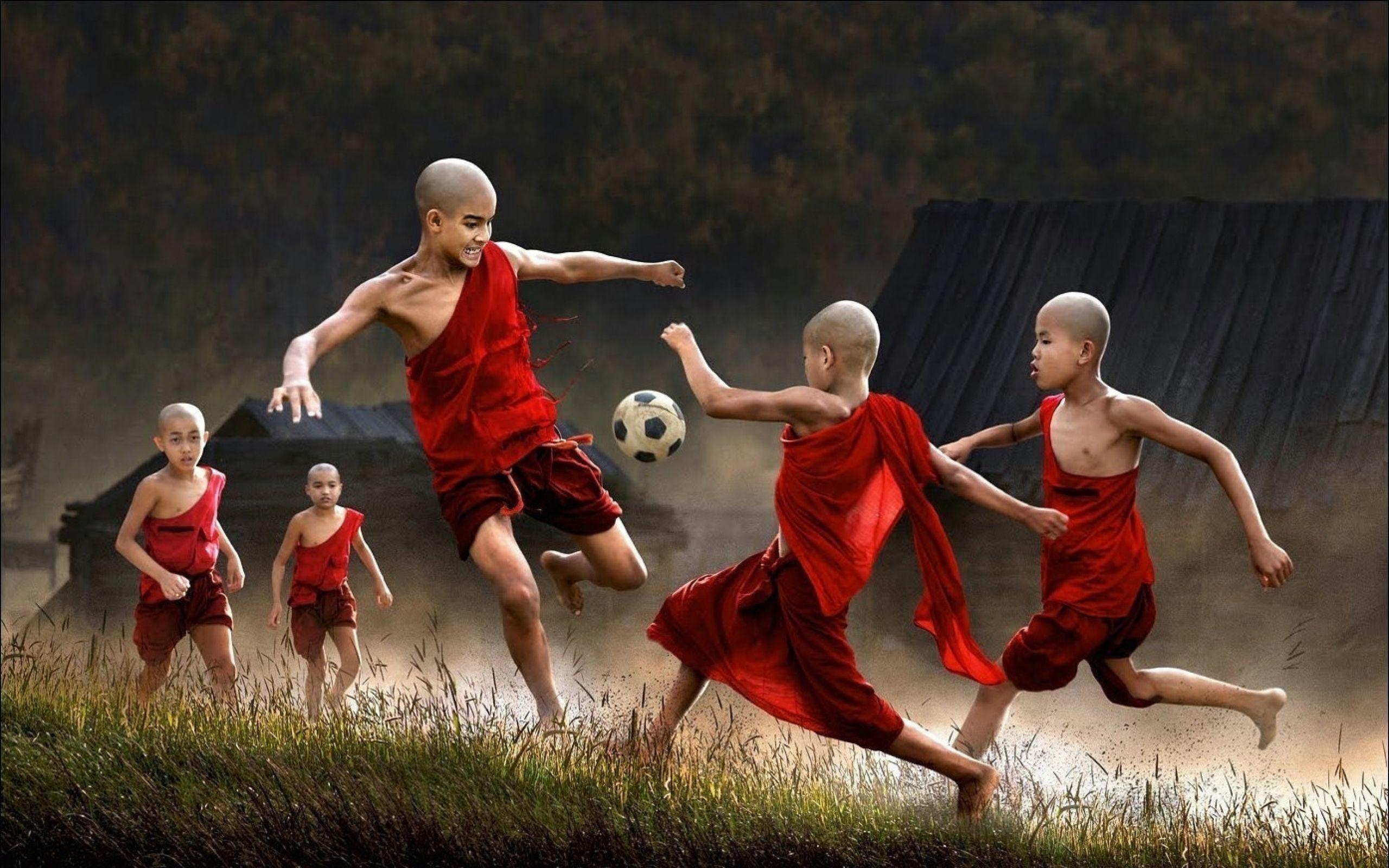 2560x1600 Soccer Wallpaper. HD Soccer Background