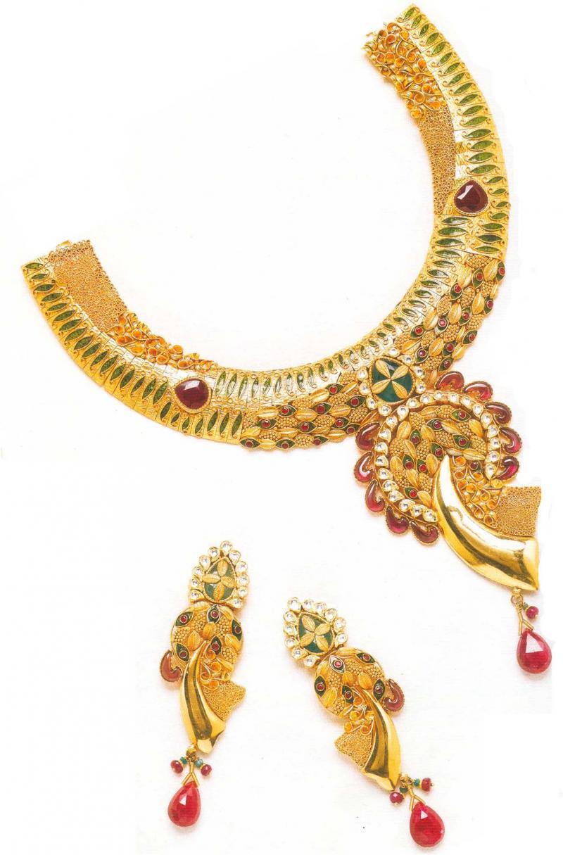 800x1215 gold jewellery background