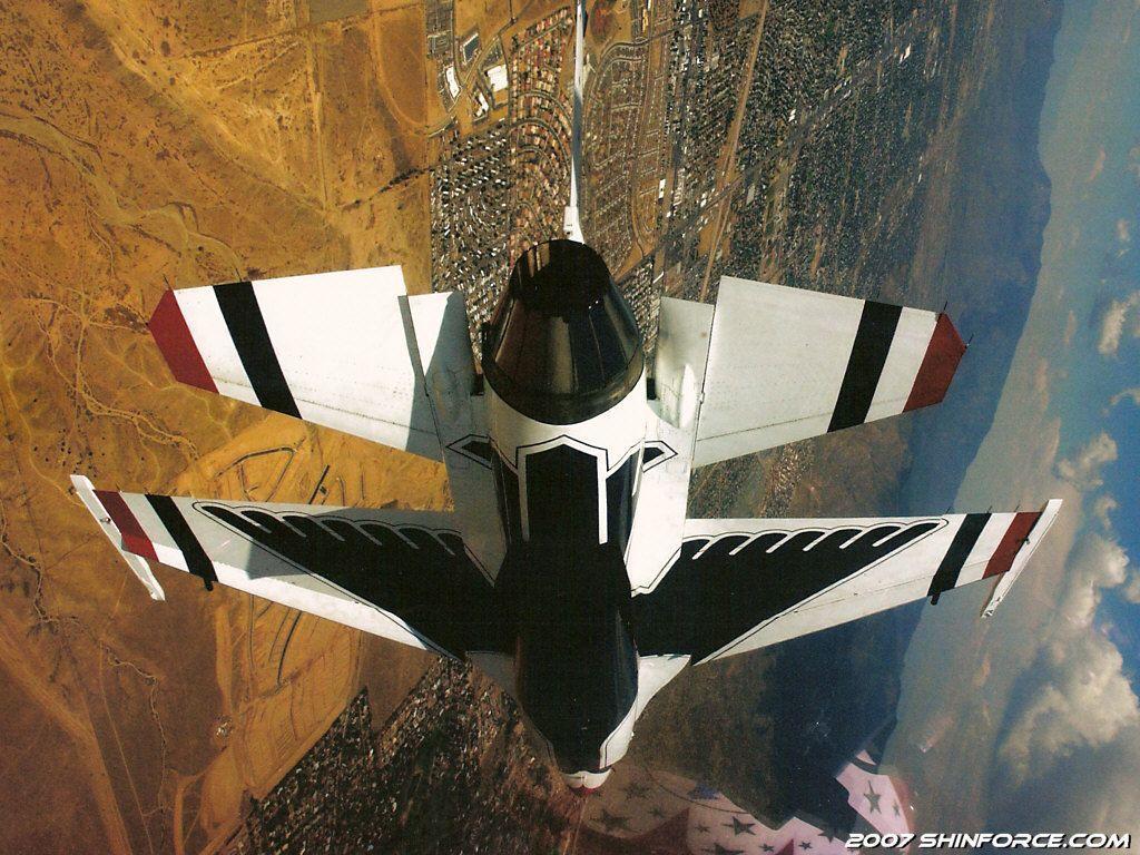 1024x768 Thunderbirds Wallpaper