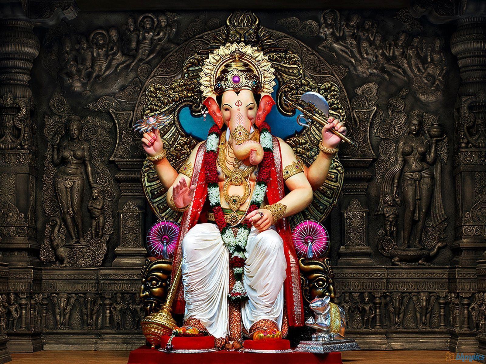 1600x1200 Shri Ganesh Deskk Wallpaper