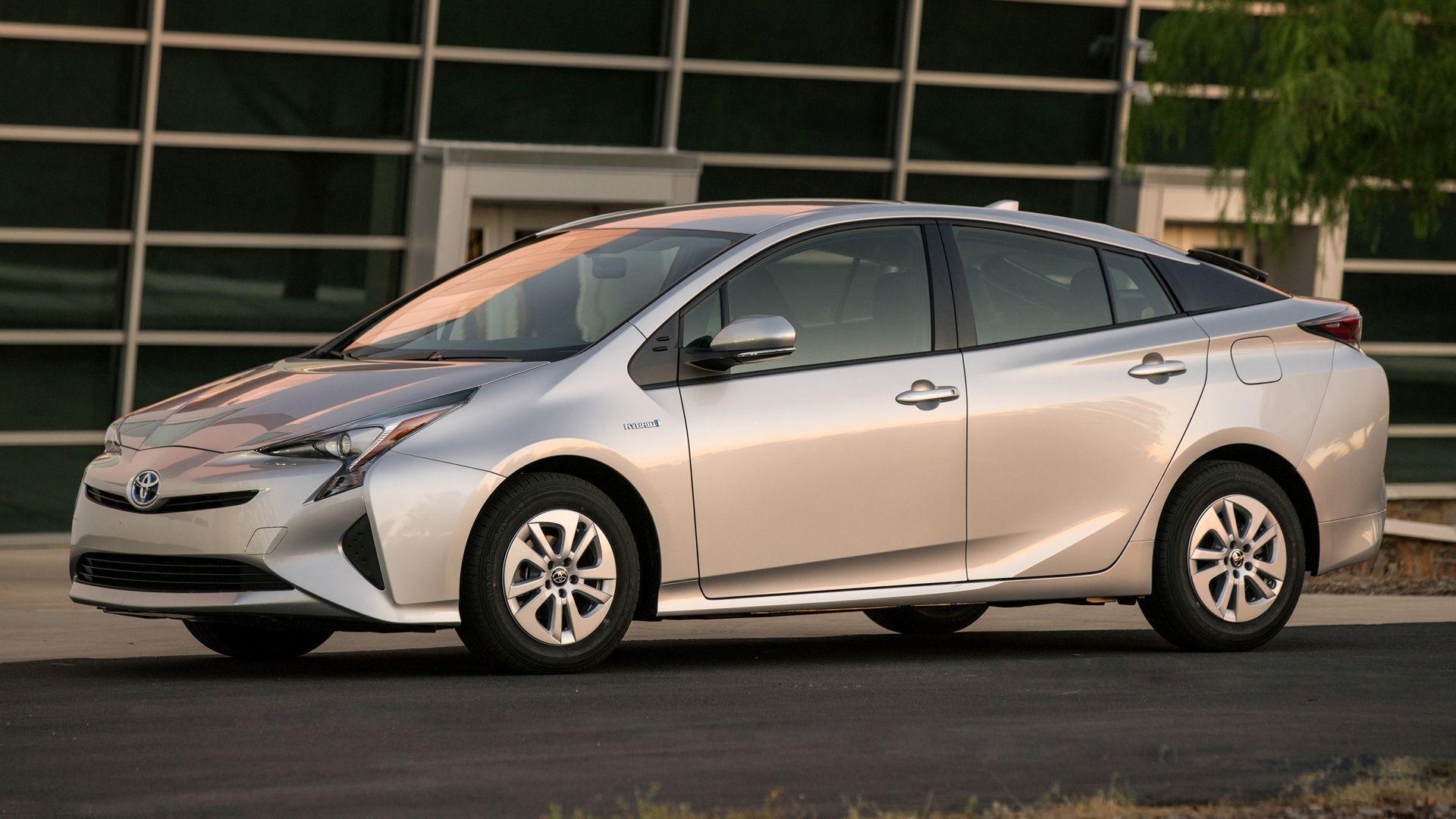 Toyota Prius Wallpapers - Top Free Toyota Prius Backgrounds ...