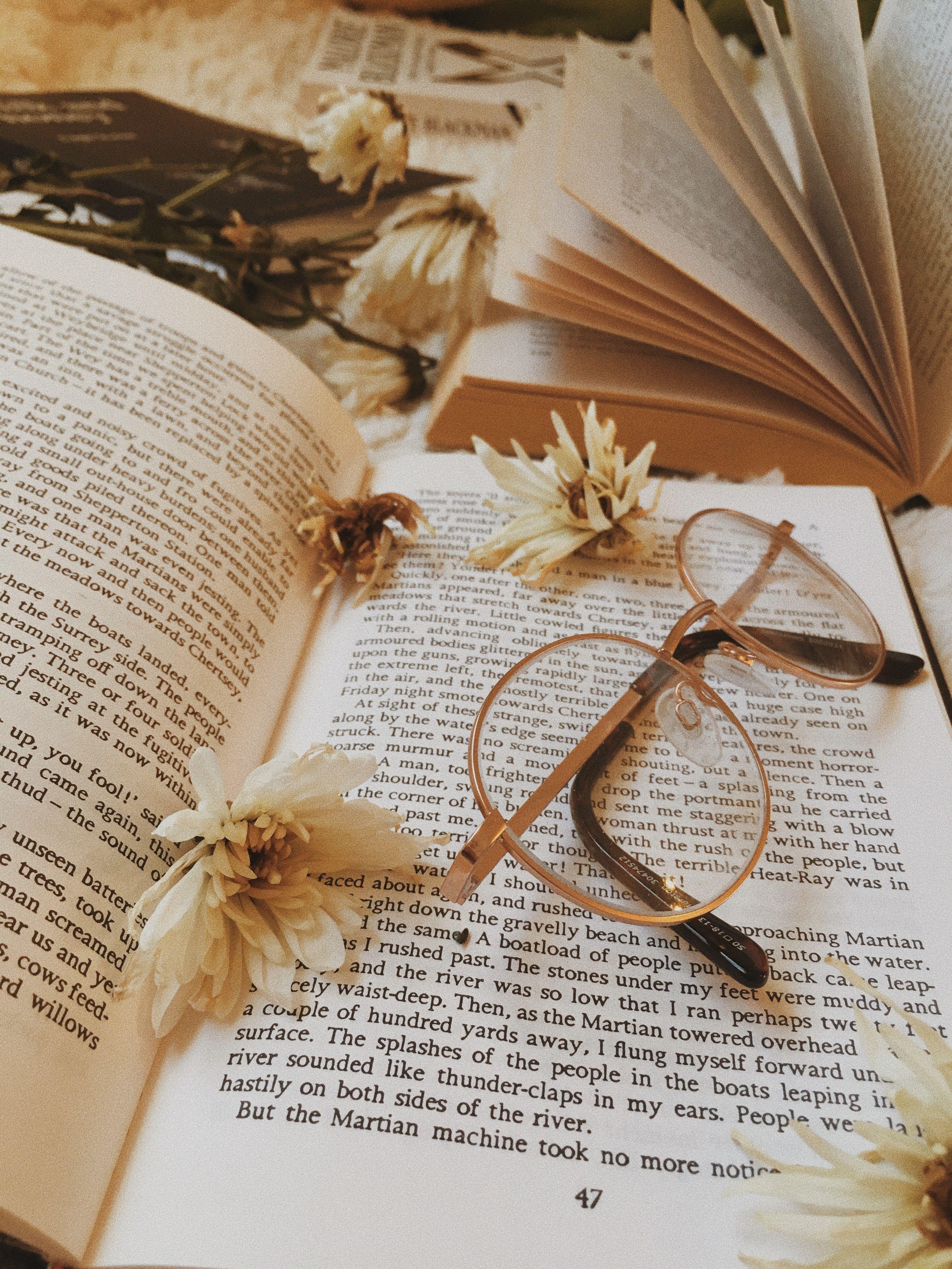 3024x4032 Book Aesthetic Wallpaper