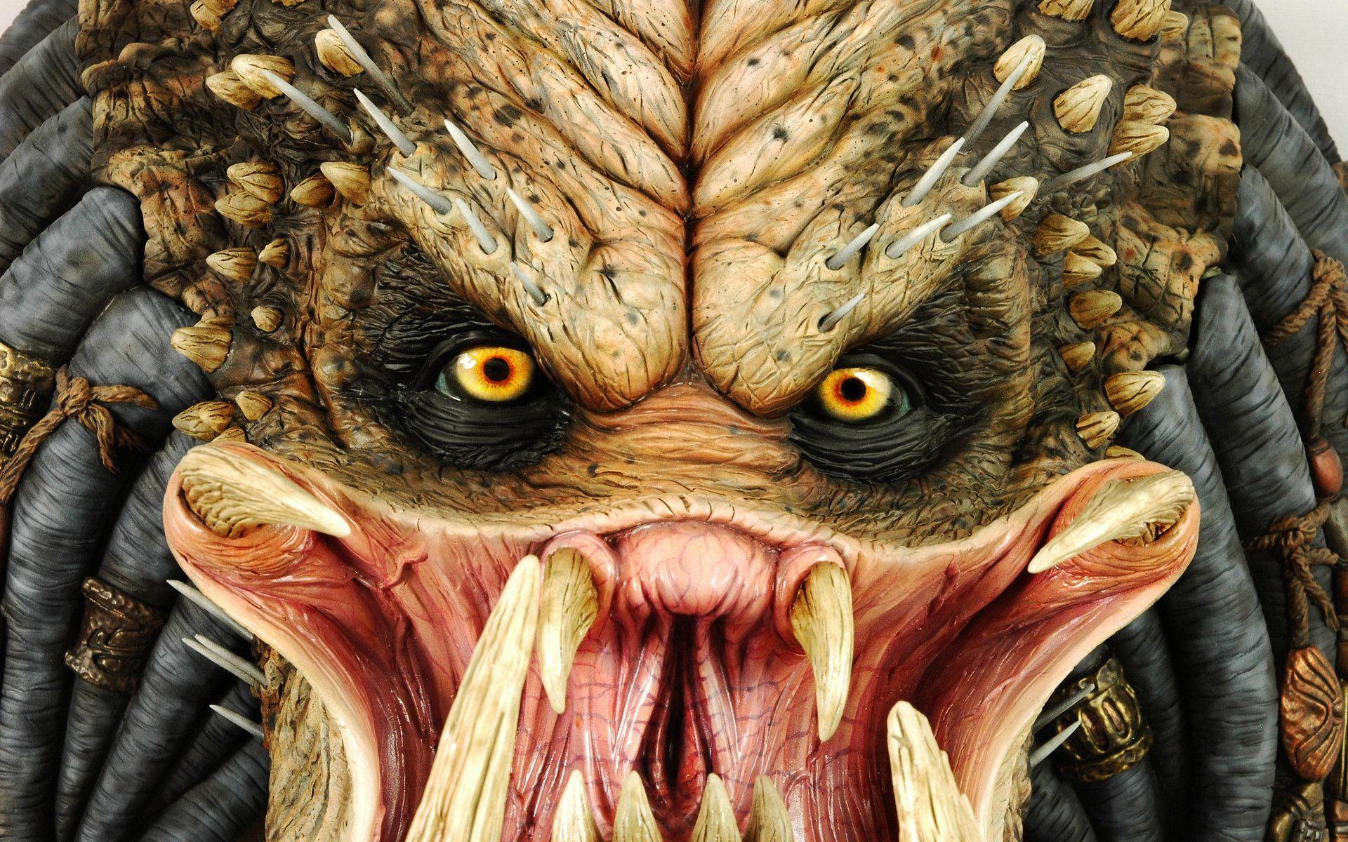 1920x1200 Ugly Man Wallpaper