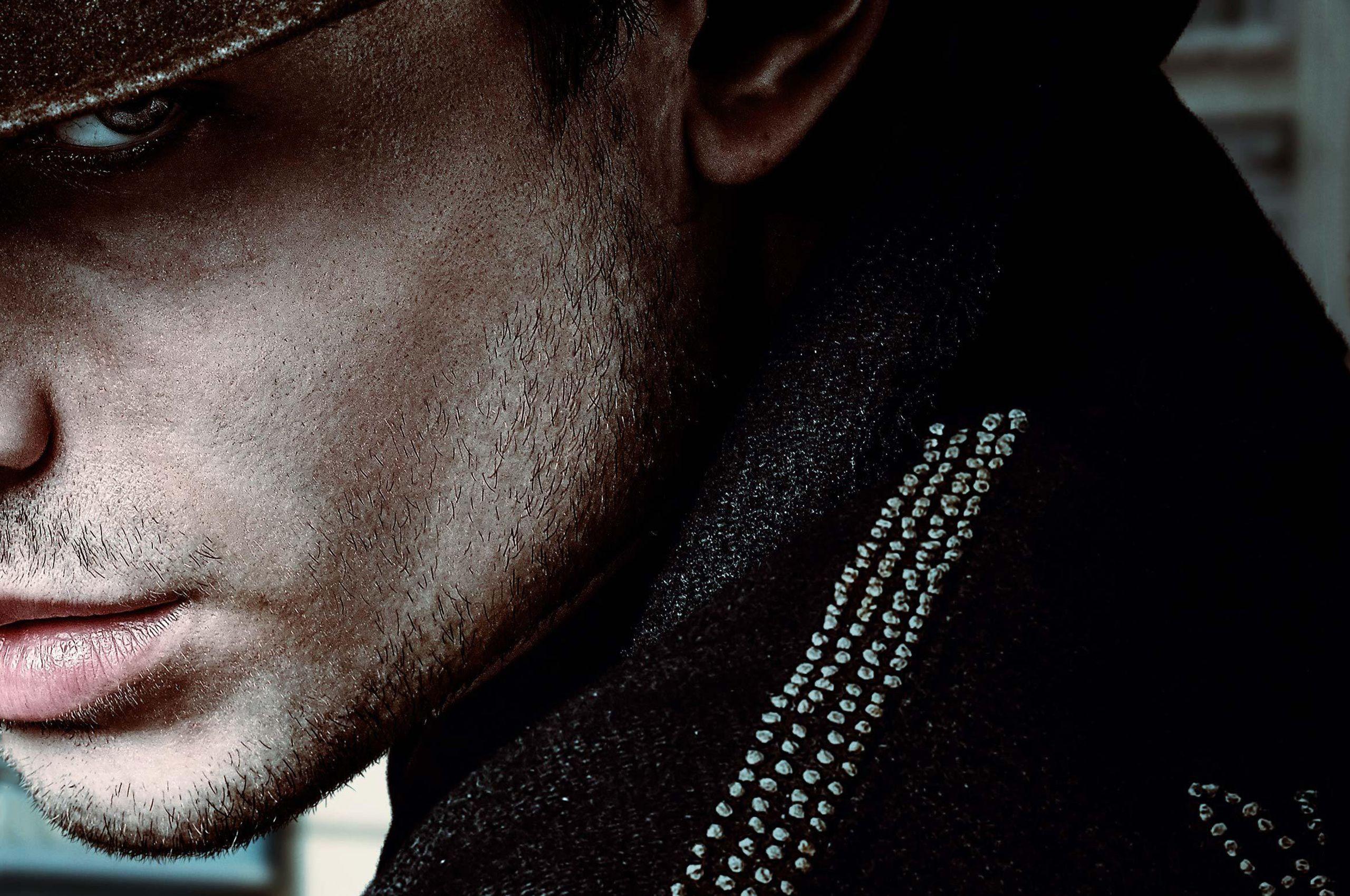 2560x1700 Ezra Miller As Credence Barebone In Fantastic Beasts The Crimes Of Grindlewald Chromebook Pixel HD 4k Wallpaper, Image, Background, Photo and Picture
