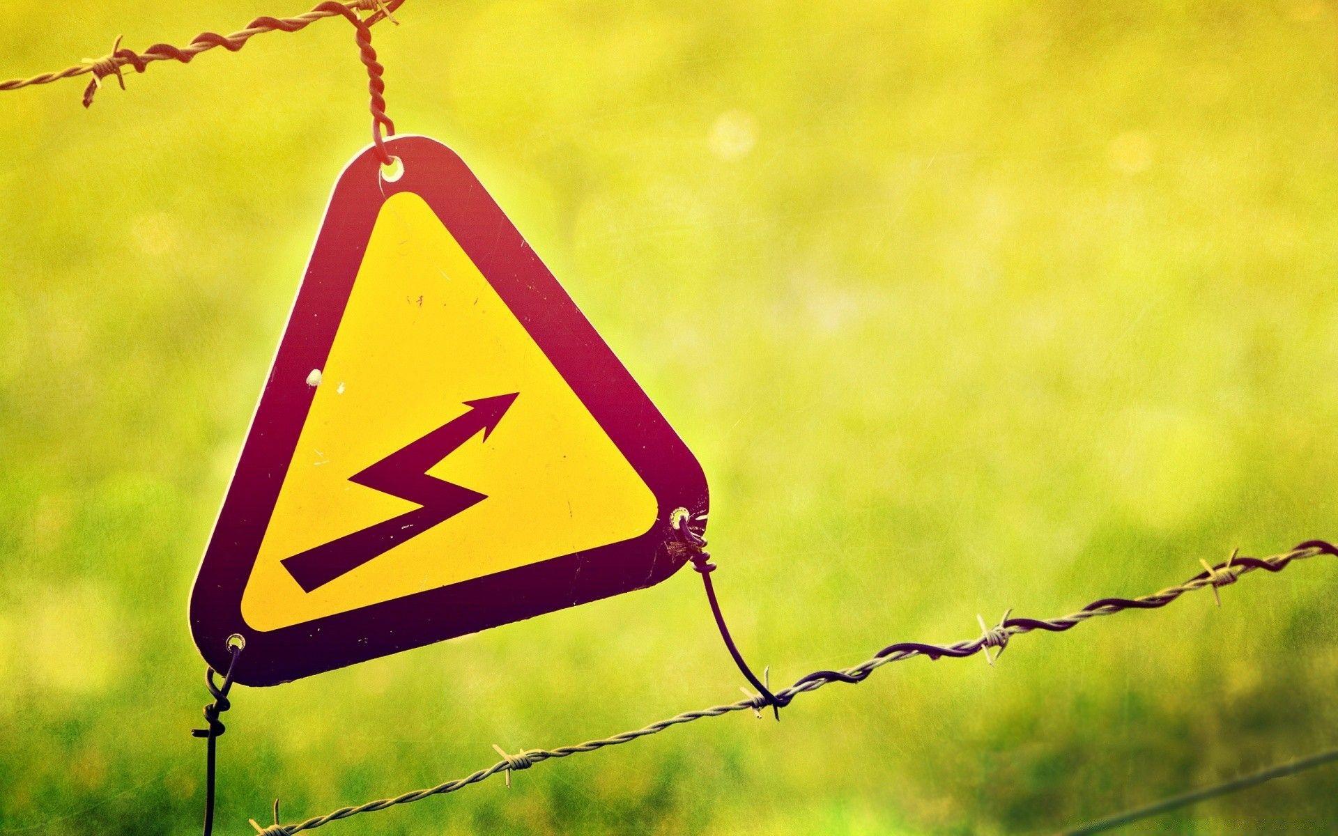 1920x1200 Electricity Warning Sign
