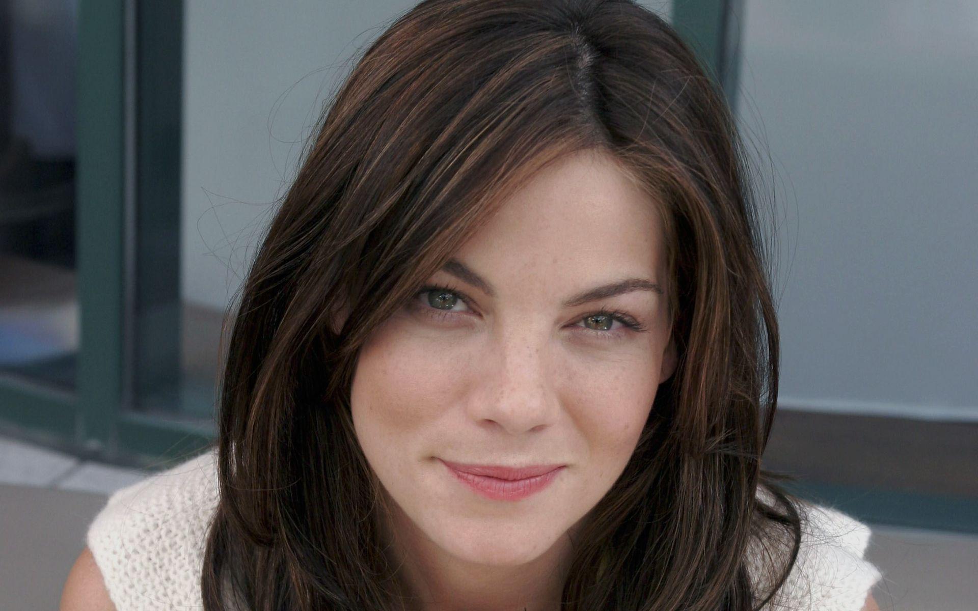 1920x1200 Michelle Monaghan Wallpaper