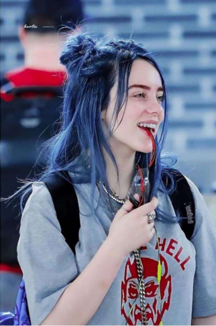 848x1280 Billie Eilish Wallpaper With Blue Hair
