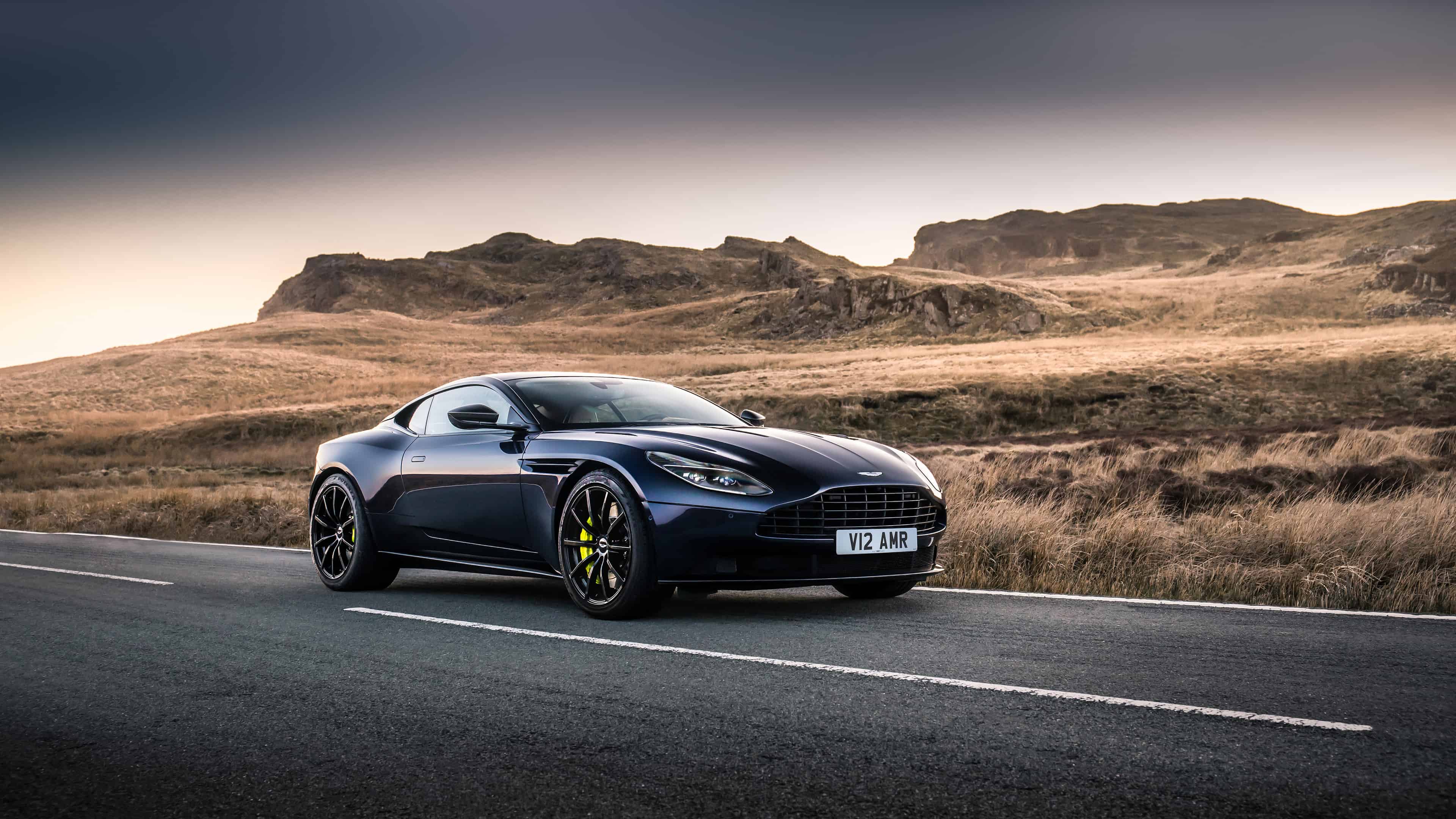 3840x2160 Aston Martin DB11 AMR UHD 4K Wallpaper