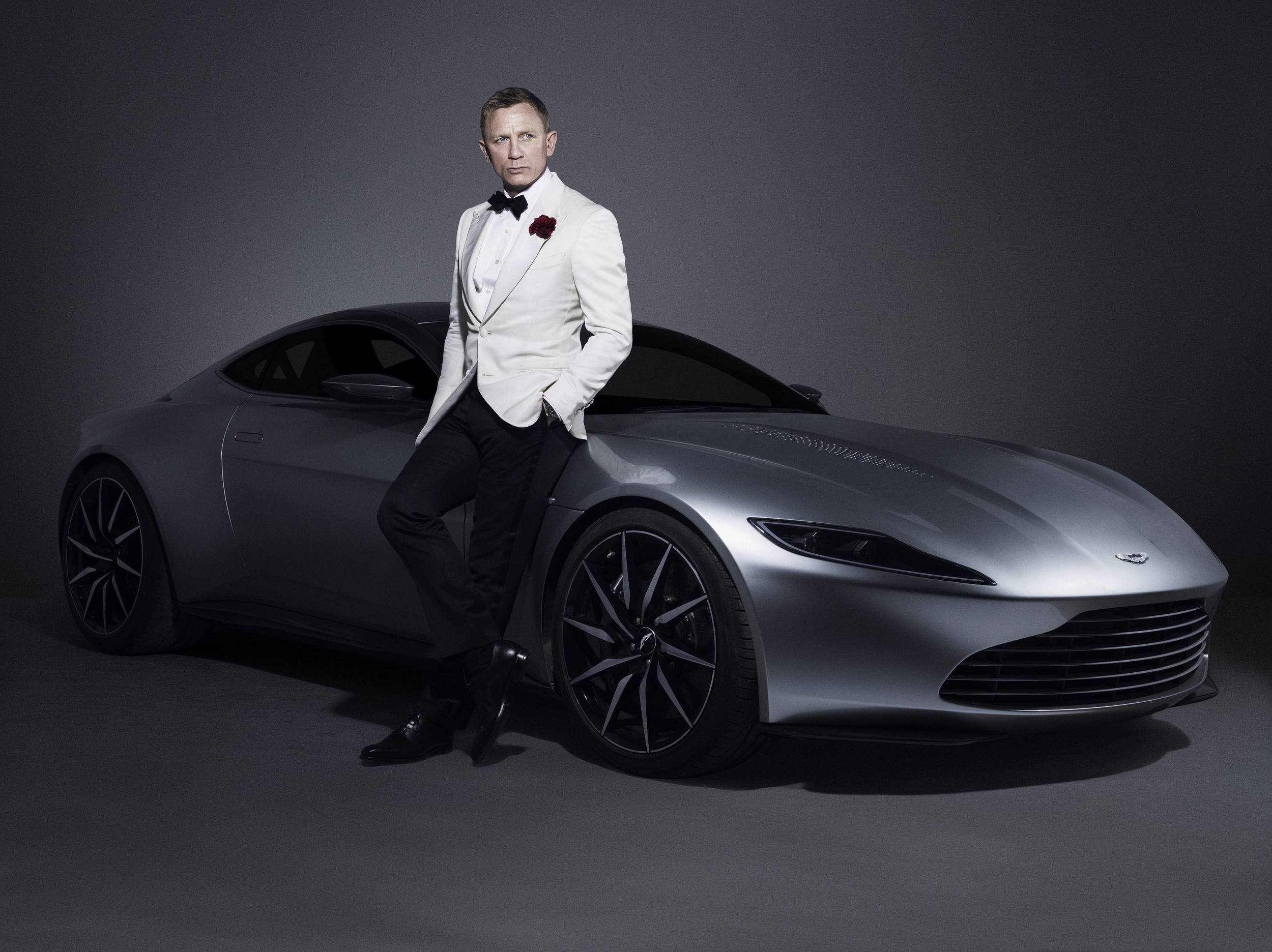 James Bond Aston Martin Wallpapers Top Free James Bond Aston Martin Backgrounds Wallpaperaccess