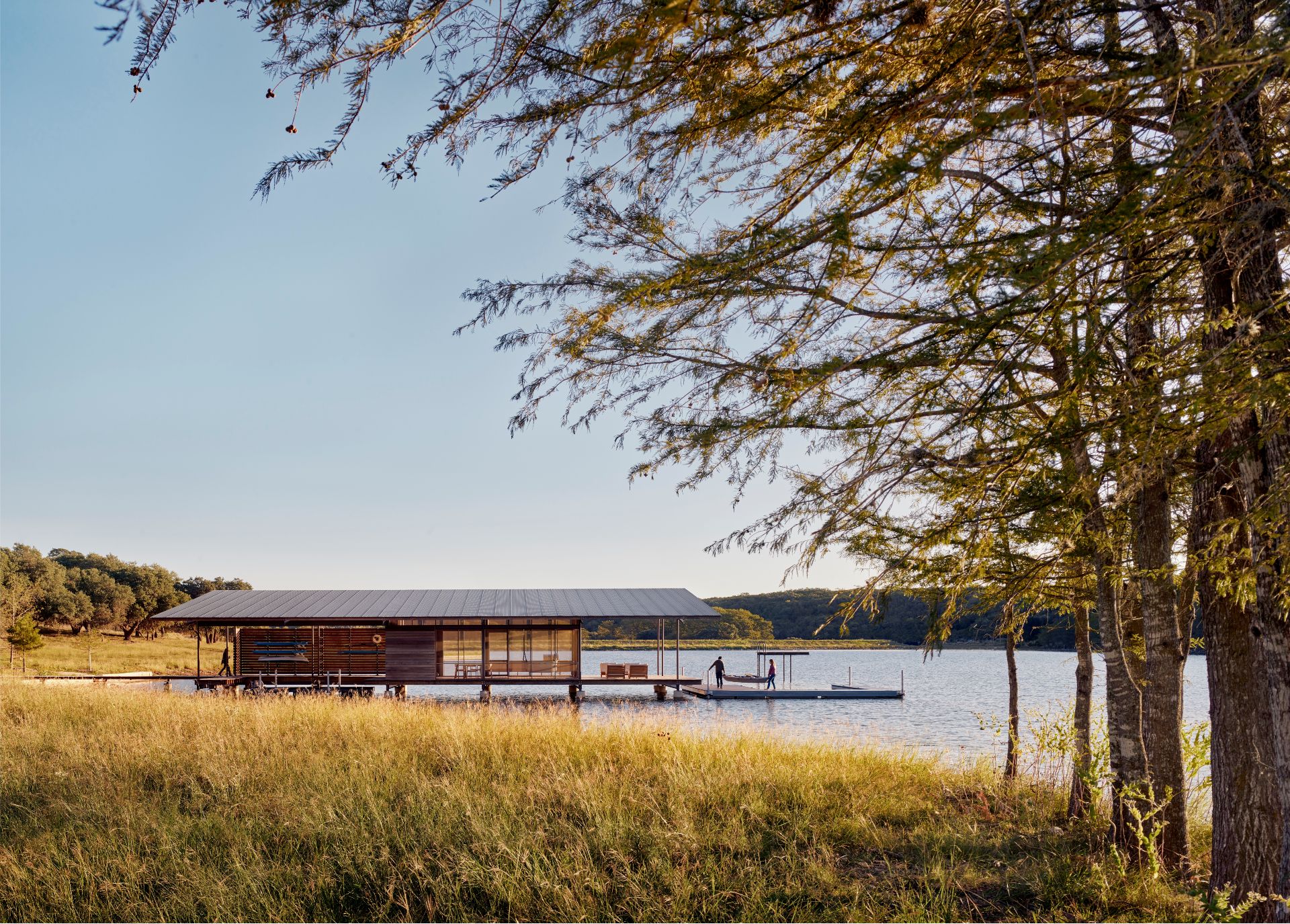 1920x1375 Lake Flato's tranquil retreat draws on Texan ranch design. Wallpaper*