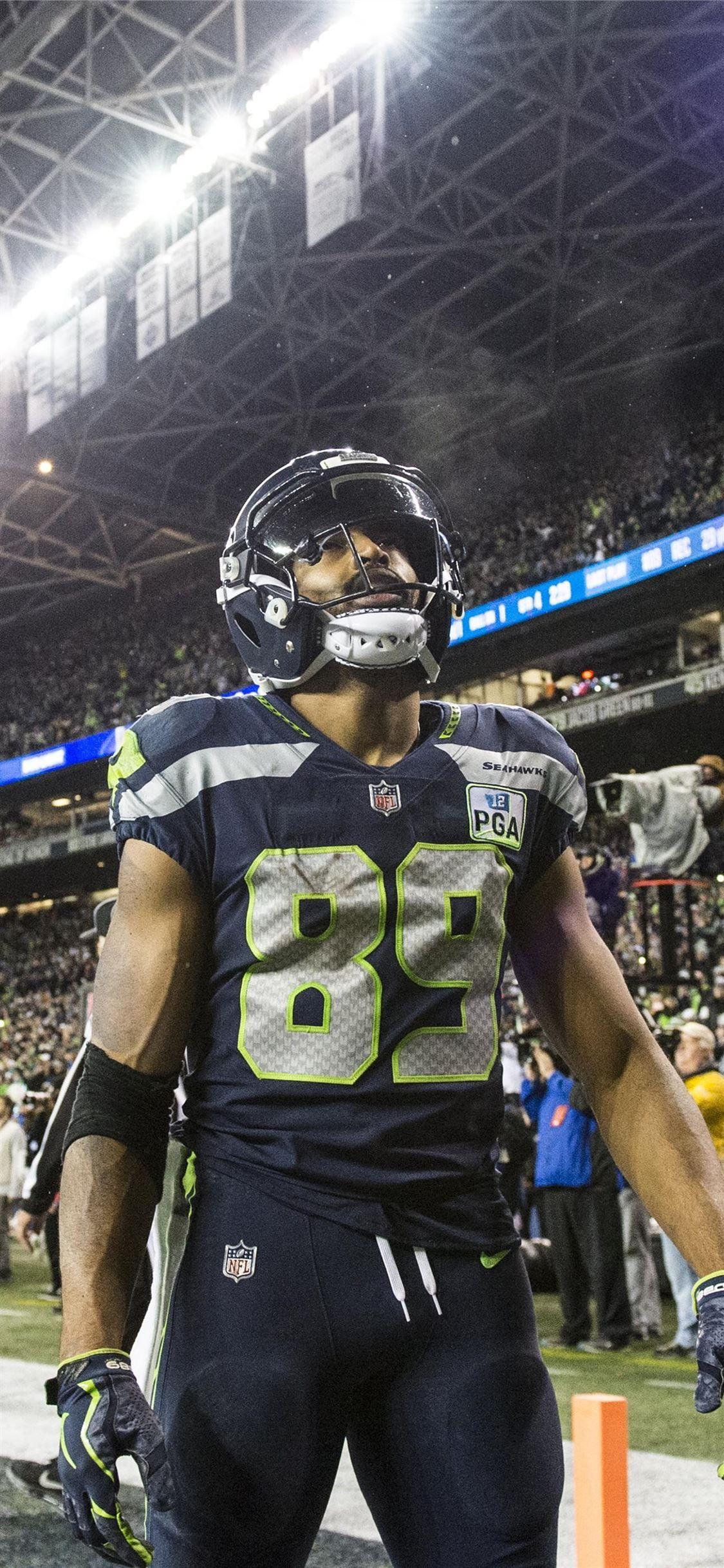 1125x2436 With Doug Baldwin ailing Seattle Seahawks need imm. iPhone 11 Wallpaper Free Download