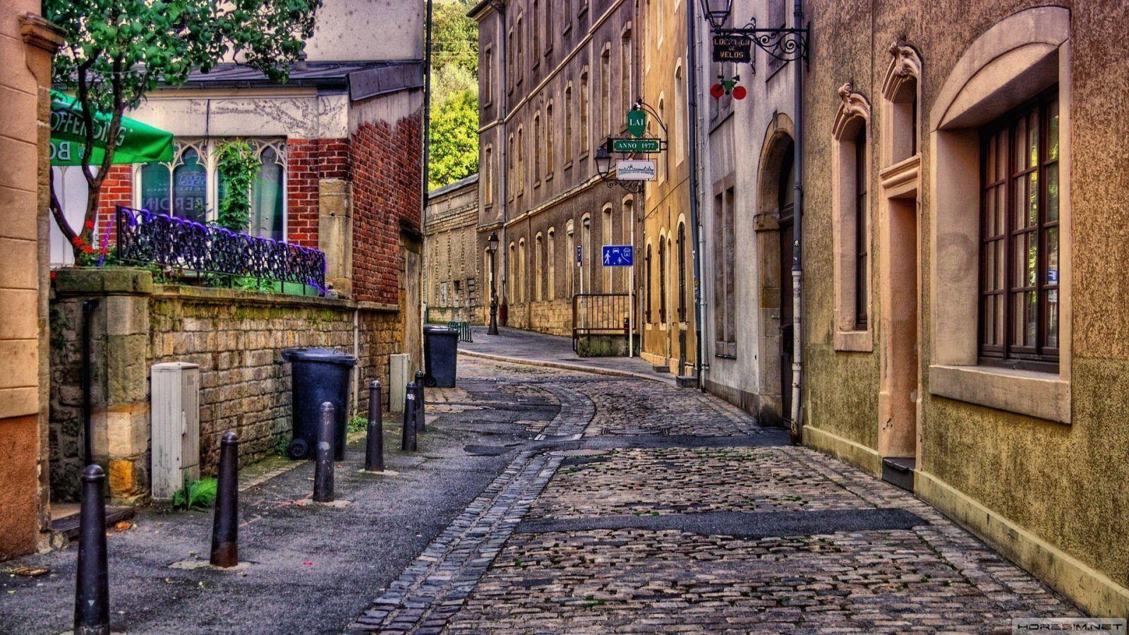 1600x900 Desktop Wallpaper HD Background. Desktop Wallpaper. Street, Improve photography, City streets