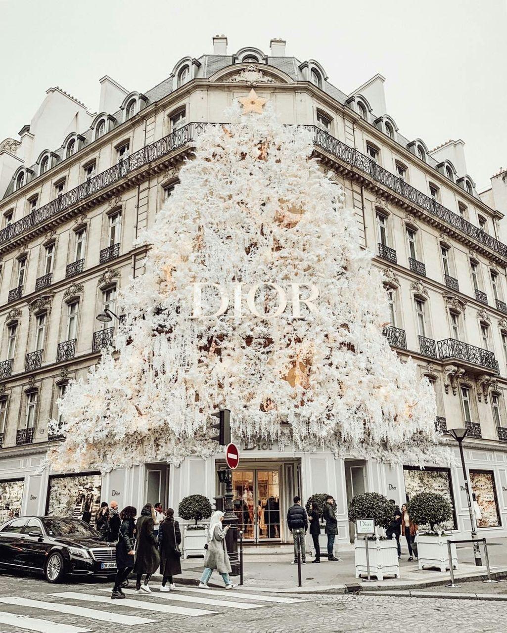 1025x1280 Lights, Dior, Wallpaper Paris Outfit