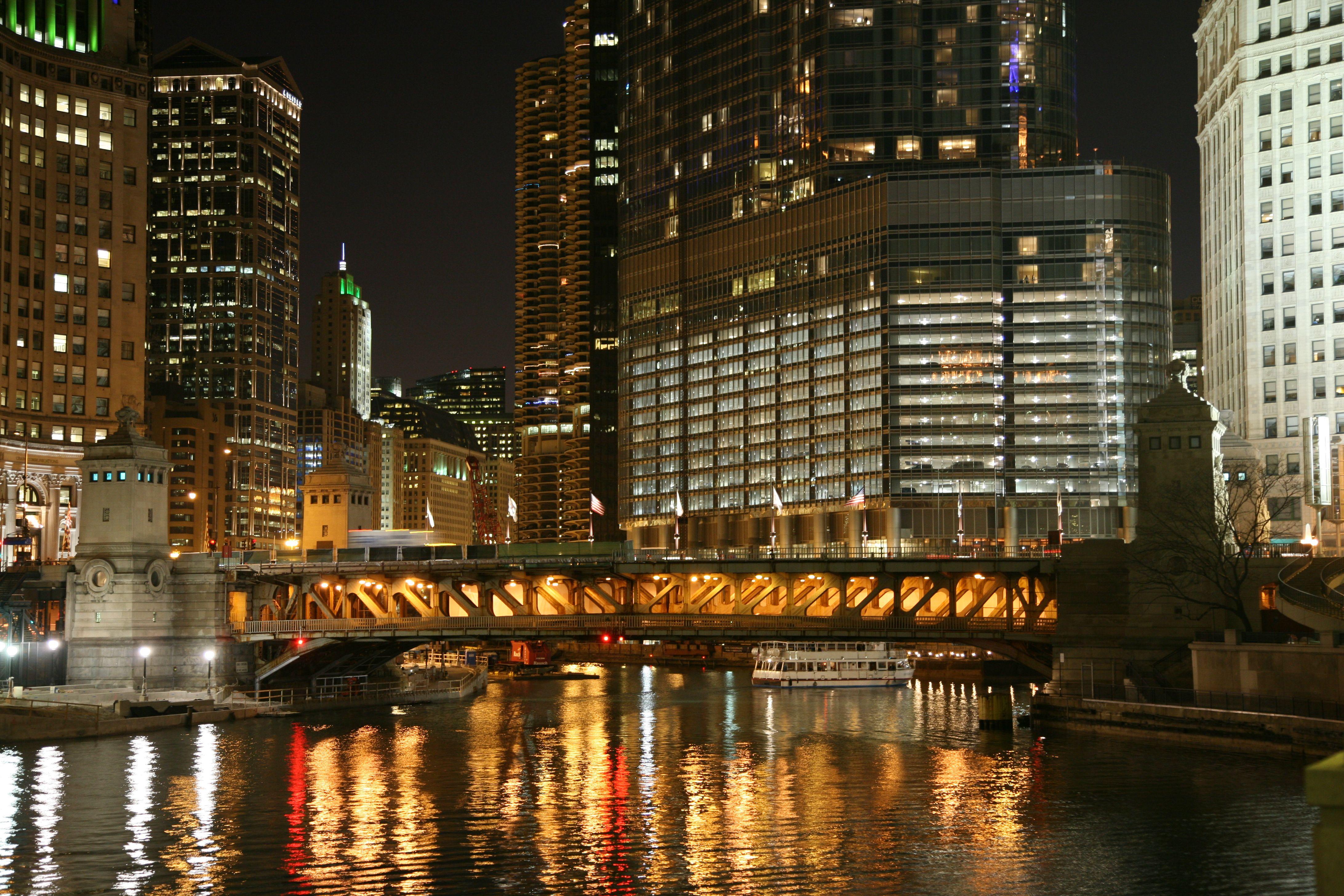 Chicago River Wallpapers - Top Free Chicago River Backgrounds