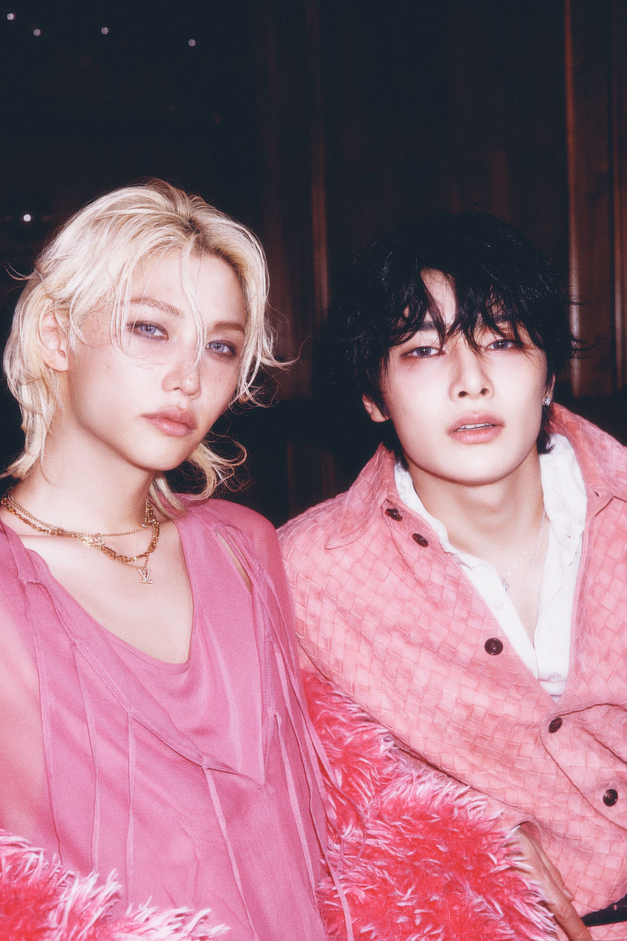 2000x3000 Stray Kids