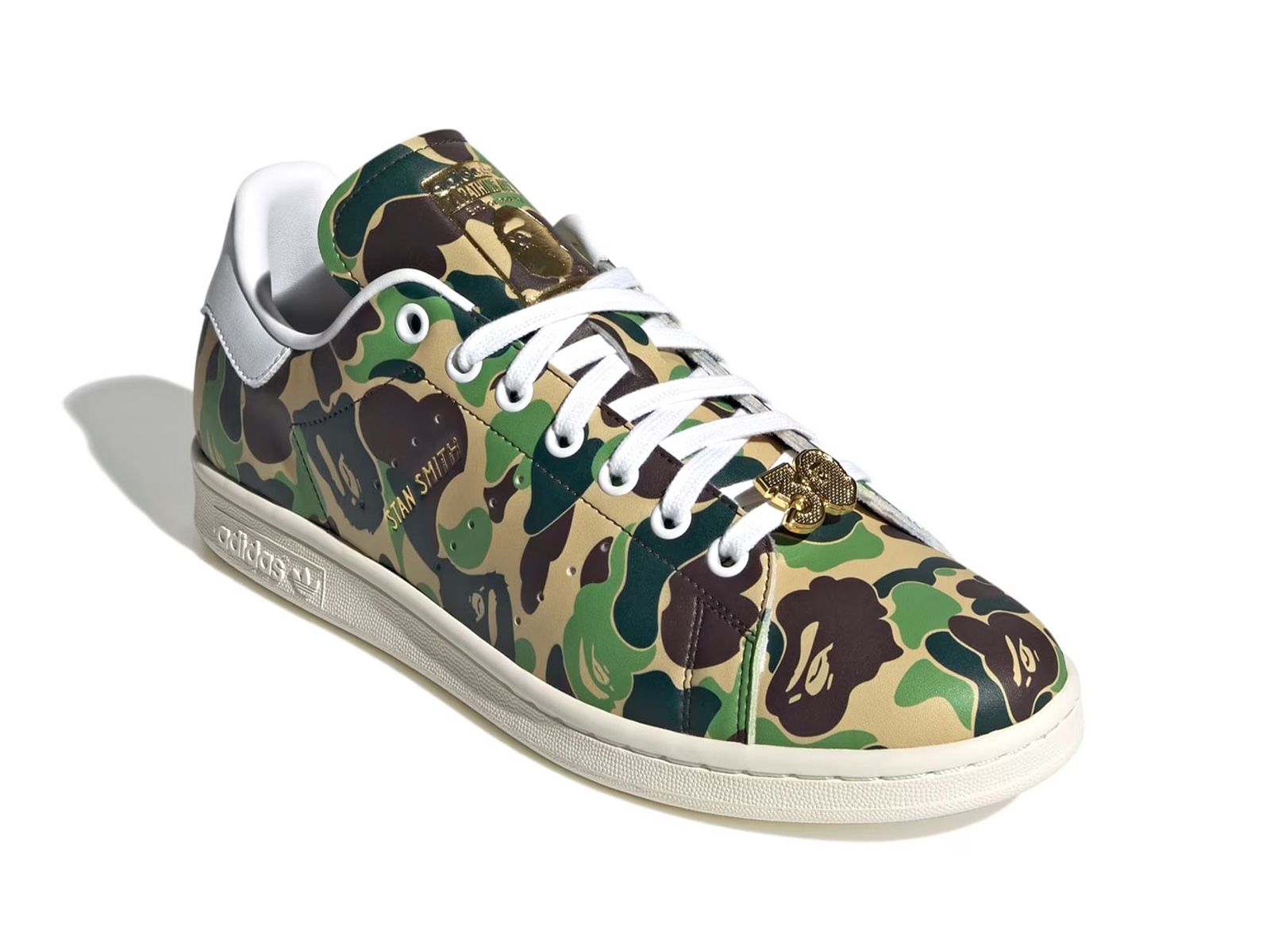 1600x1200 BAPE imbues the adidas Stan Smith with its iconic print