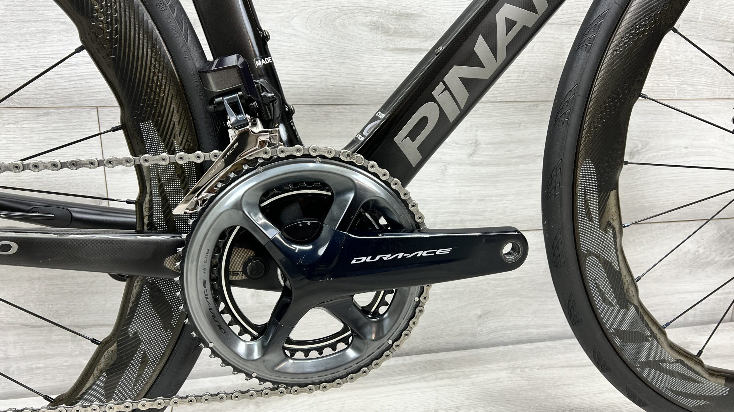 2560x1440 Dura Ace F10 Pinarello 2019 2019 Pinarello Dogma F10 Road Bike