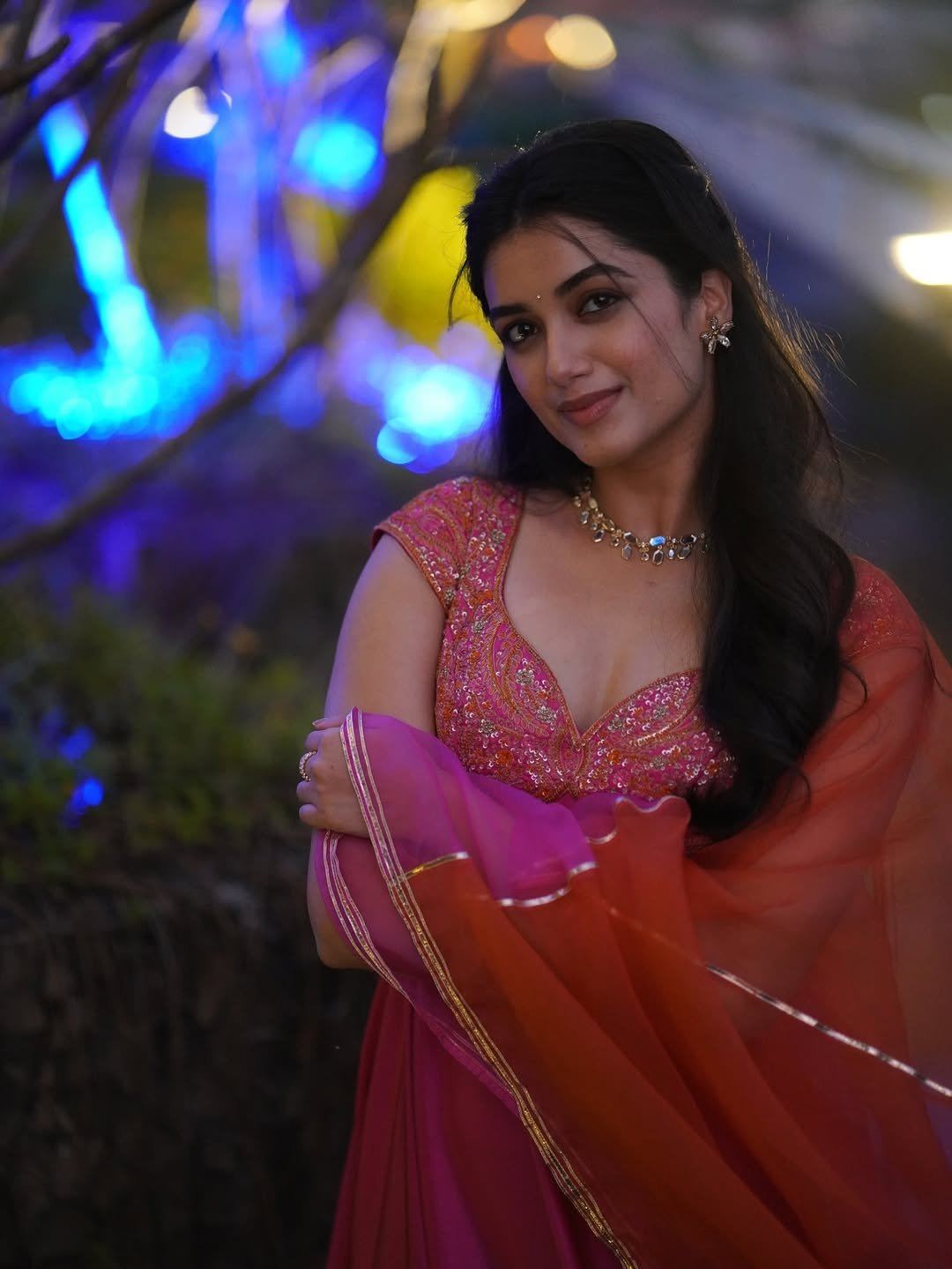 1080x1439 Bhagyashree Borse Glows In Hot Pink Ethnic Looks