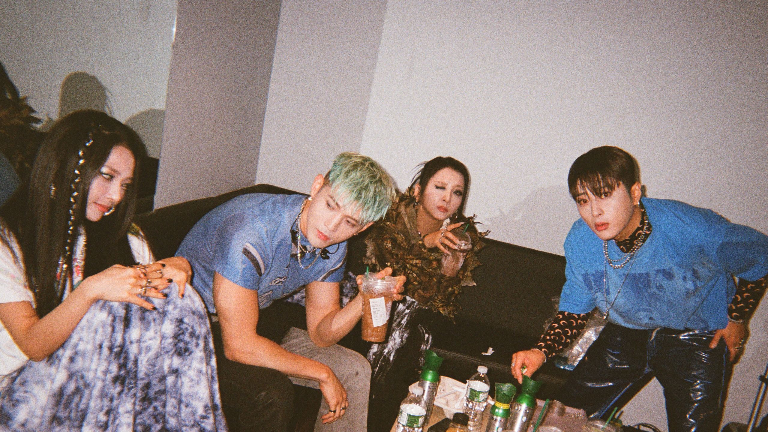 2560x1440 K Pop Group KARD On Touring, Working In Fashion, And Being Barbies And Kens