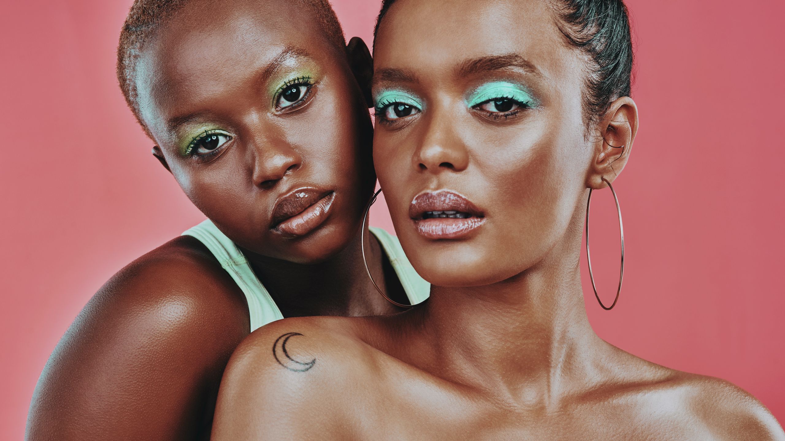 2560x1440 Black Makeup Artists Share Their Best Foundation Tips for Darker Skin