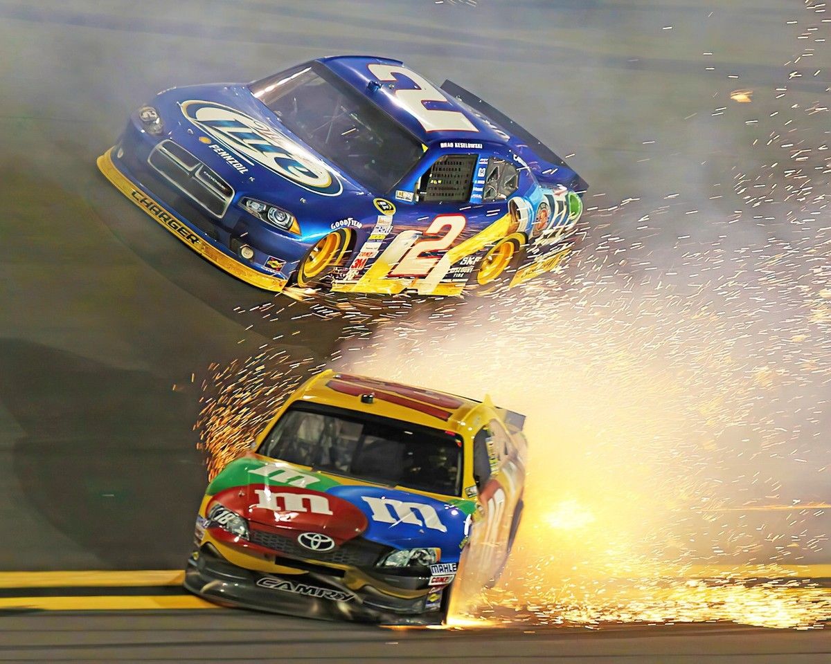 1200x960 Kyle Busch NASCAR 8X10 Glossy Photo 60TWSS