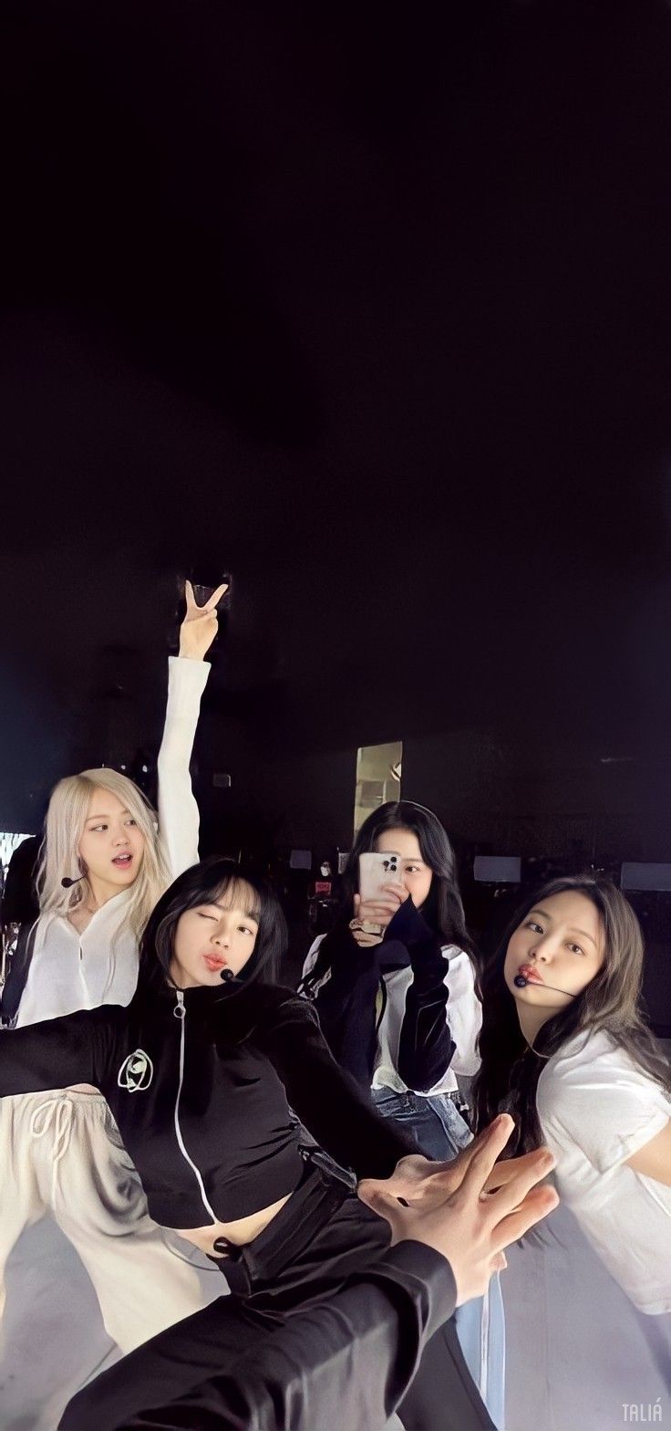 736x1568 ✿: BLACKPINK WALLPAPER