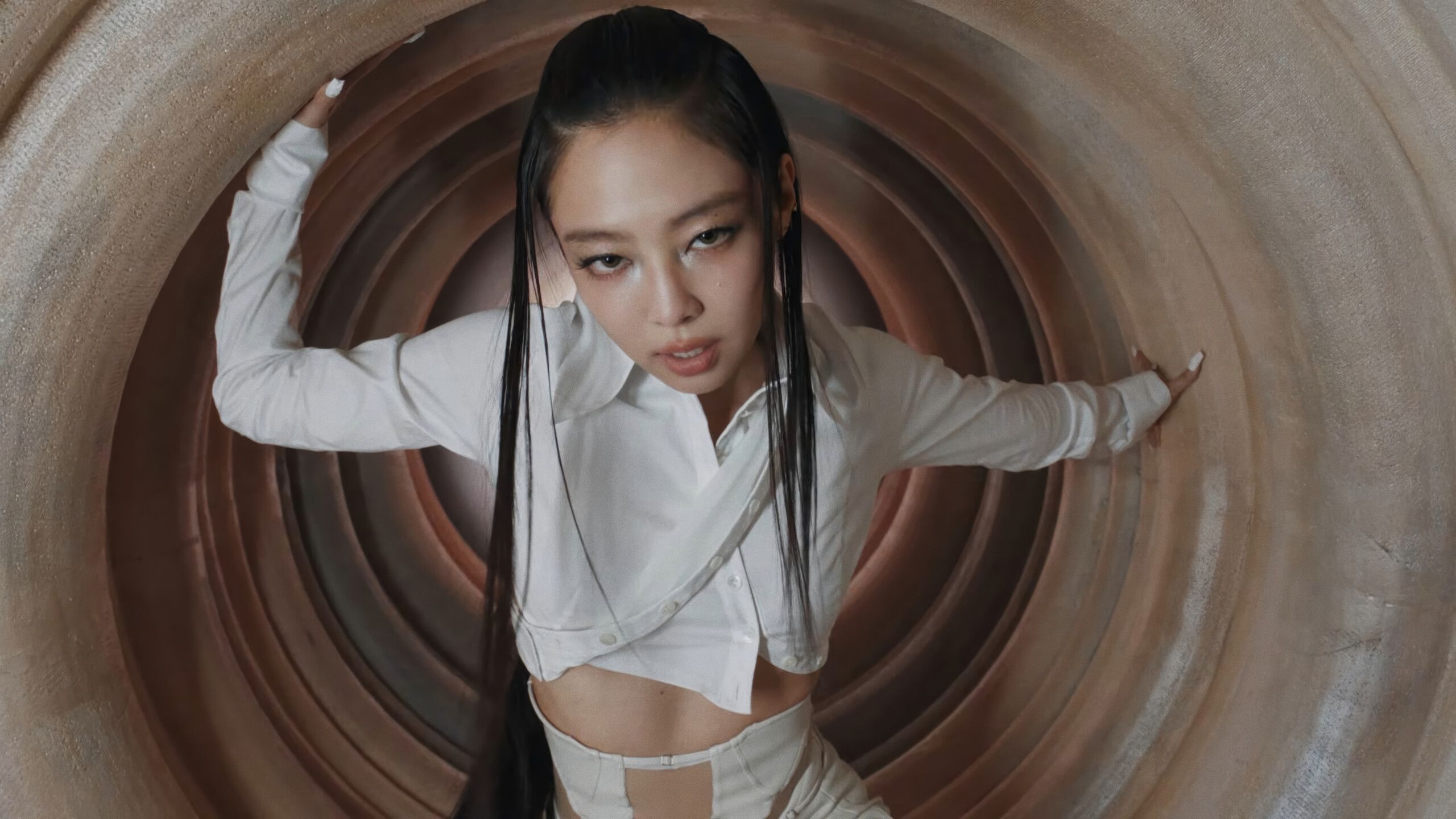 2560x1440 Jennie BLACKPINK GO MV 4K Wallpaper HD PC m