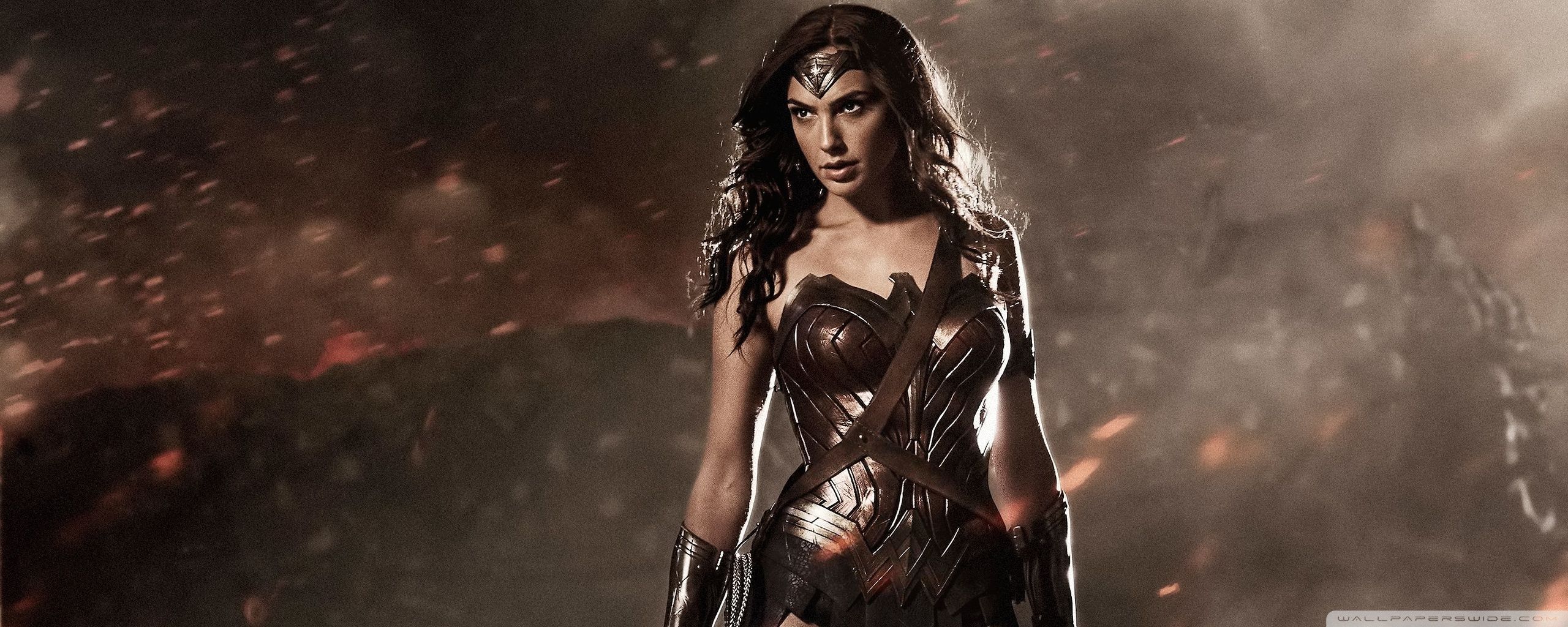 2560x1024 Wonder Woman 4K UHD Wallpaper for UltraHD Desktop and TV : Widescreen and UltraWide Display : Dual Monitor : Smartphone and Tablet Devices