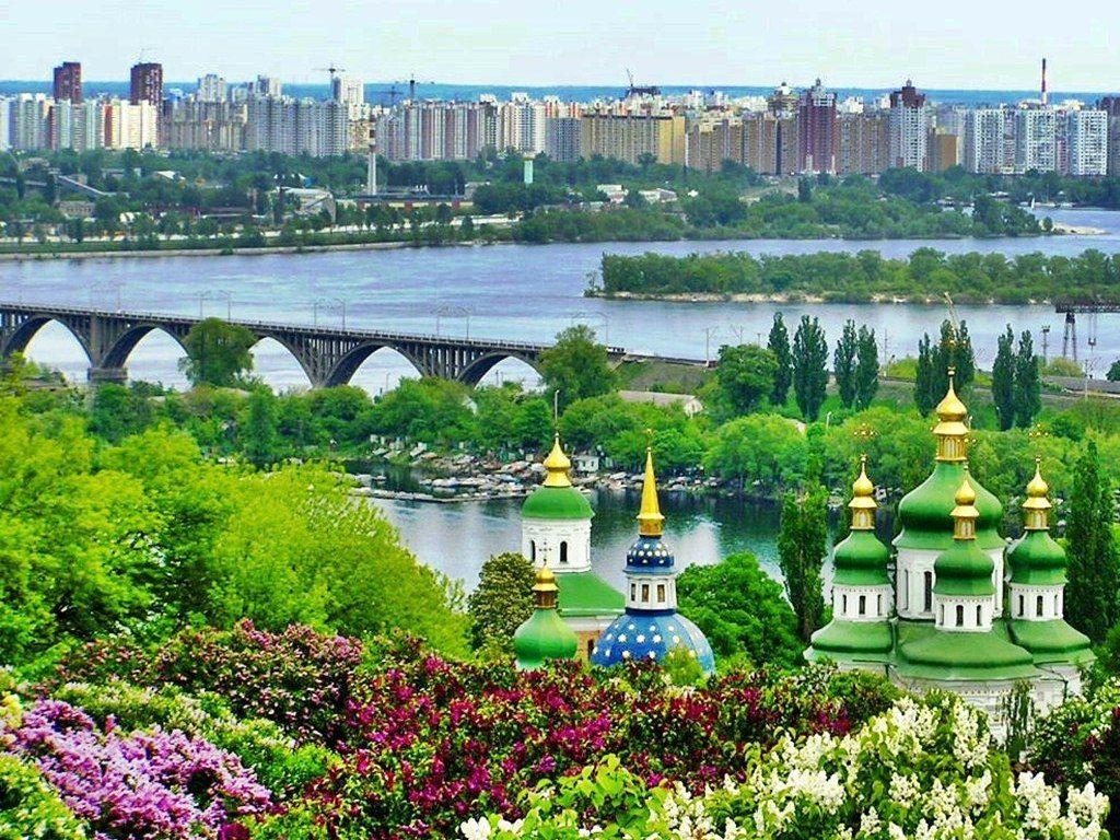 1024x768 Kiev Ukraine Wallpaper