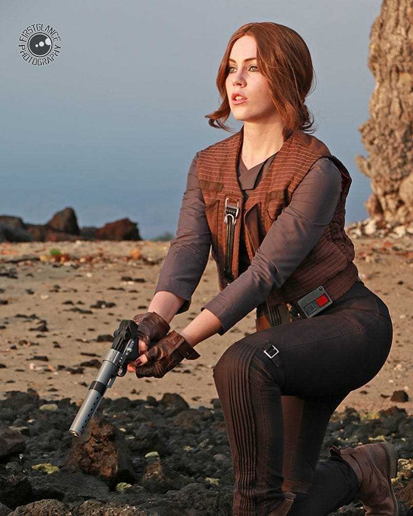 848x1060 Jyn Erso Hair HD Wallpaper