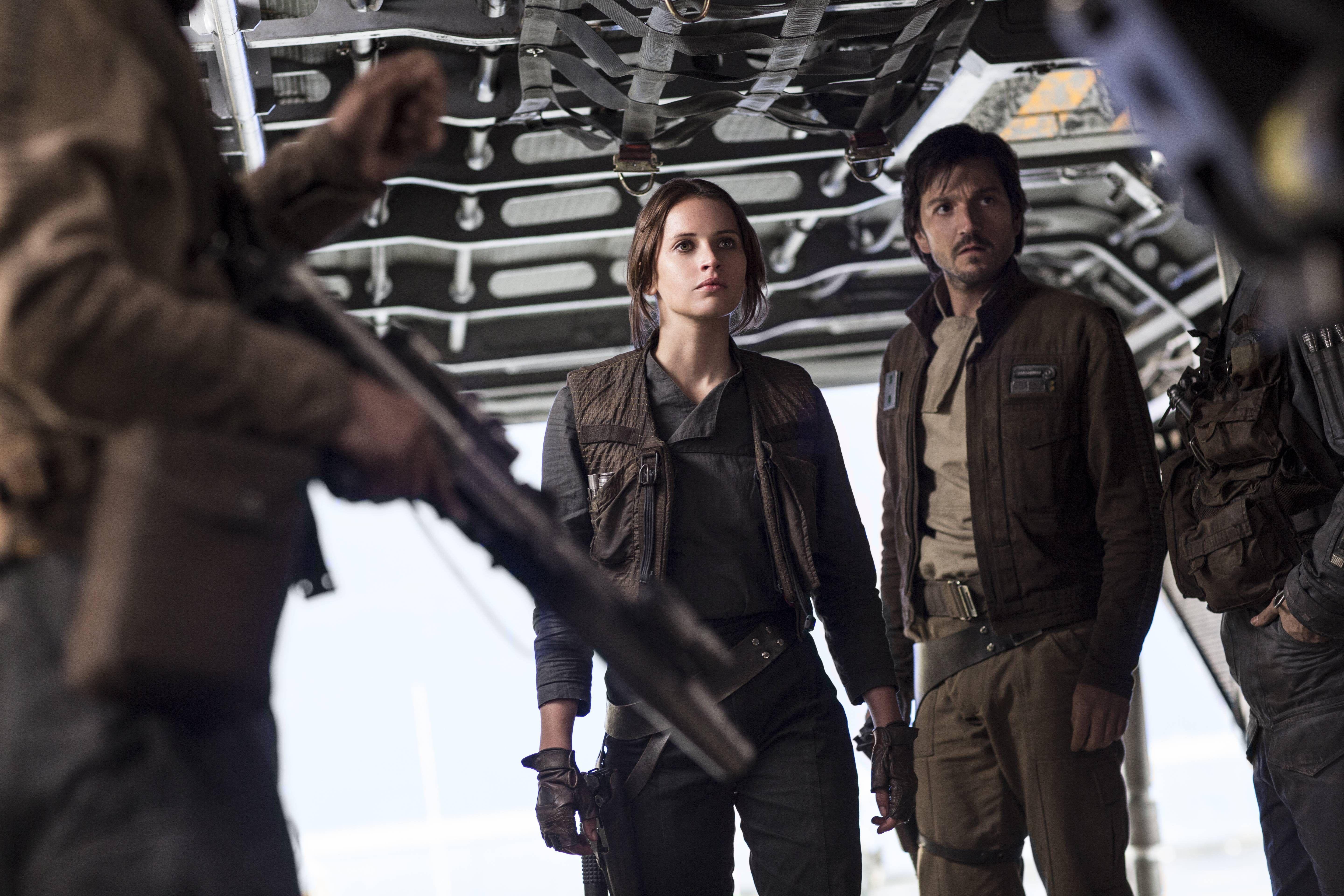 5760x3840 Jyn Erso, Felicity Jones, Star Wars, Rogue One: A Star Wars Story Wallpaper HD / Desktop and Mobile Background