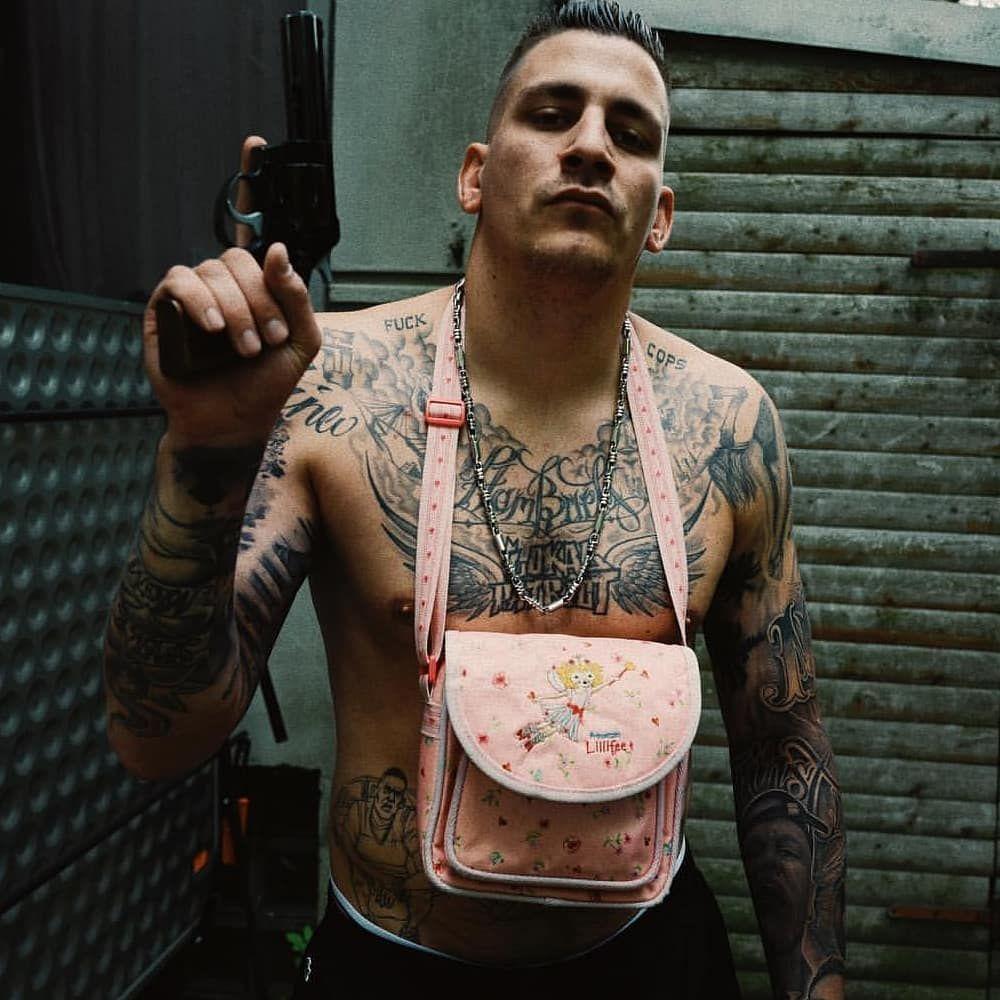 1000x1000 Du Bist Boss Wenn Du Selbst Mit Einer Lillifee Tasche Einer Der Größten Gangsta Hamburgs Bist!. Strassenbande, 187 Strassenbande, Deutsche Rapperin