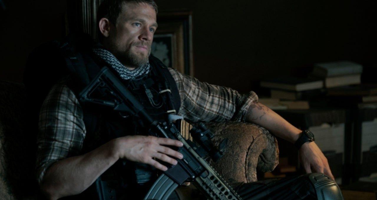 1280x681 Triple Frontier': 6 Charlie Hunnam Photo From His New Netflix Movie