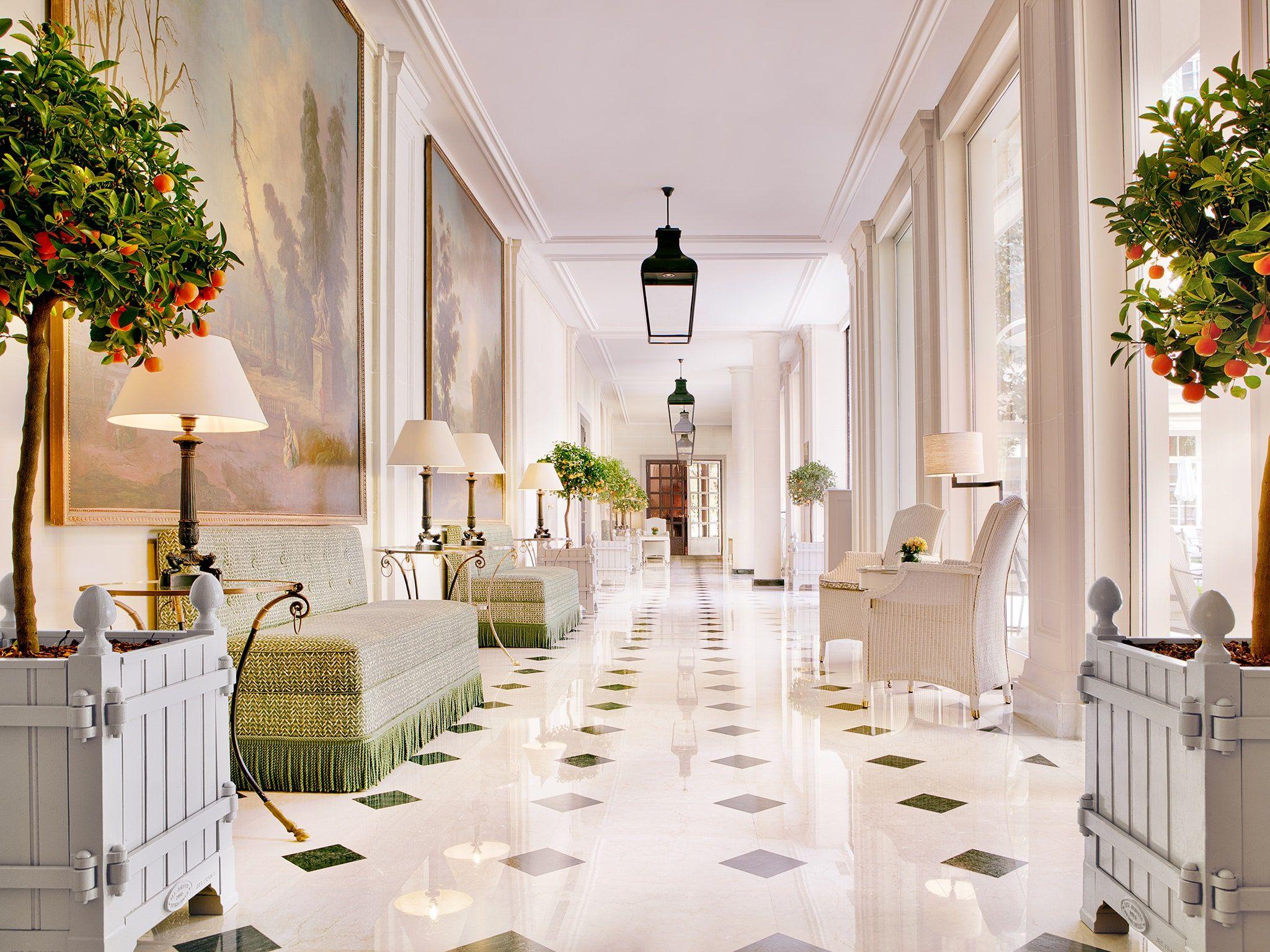 2048x1536 Best Hotels in Paris. Condé Nast Traveler