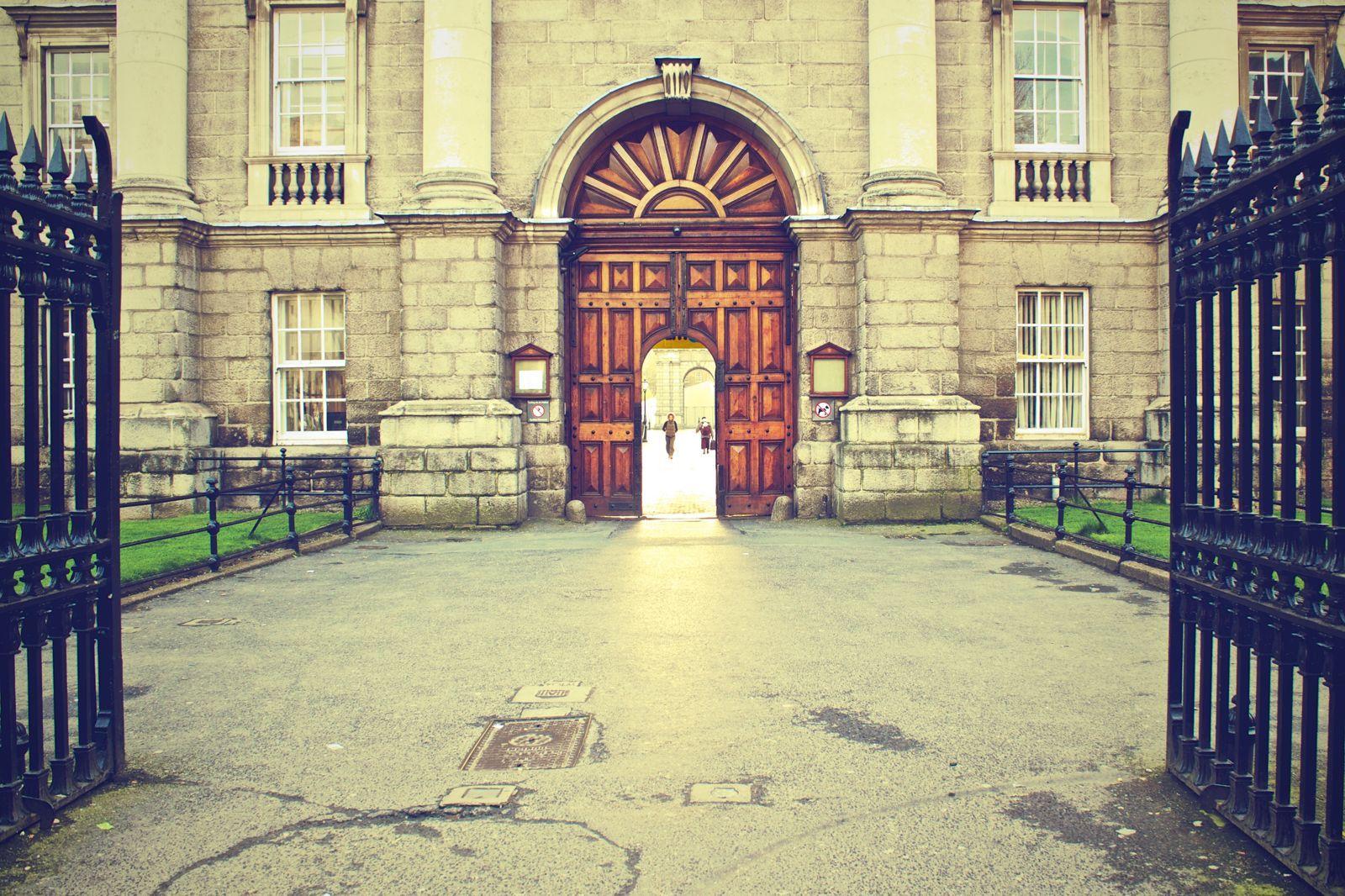1600x1066 Door Entrance Gate Gateway Wallpaper.com. Best High Quality Wallpaper