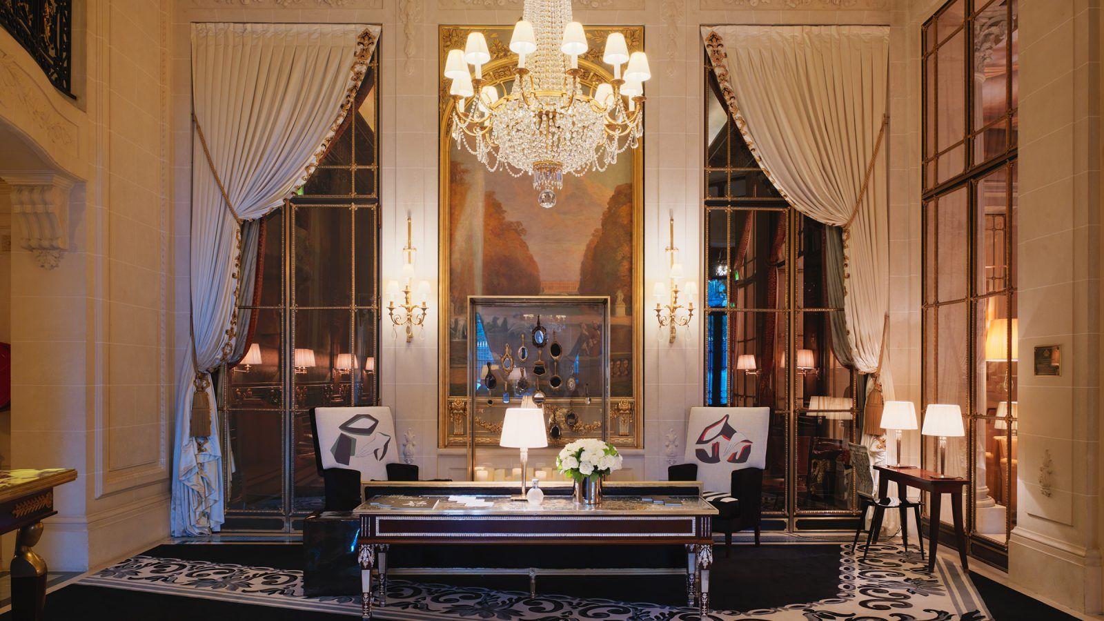 1600x900 Le Meurice Hotel Lobby