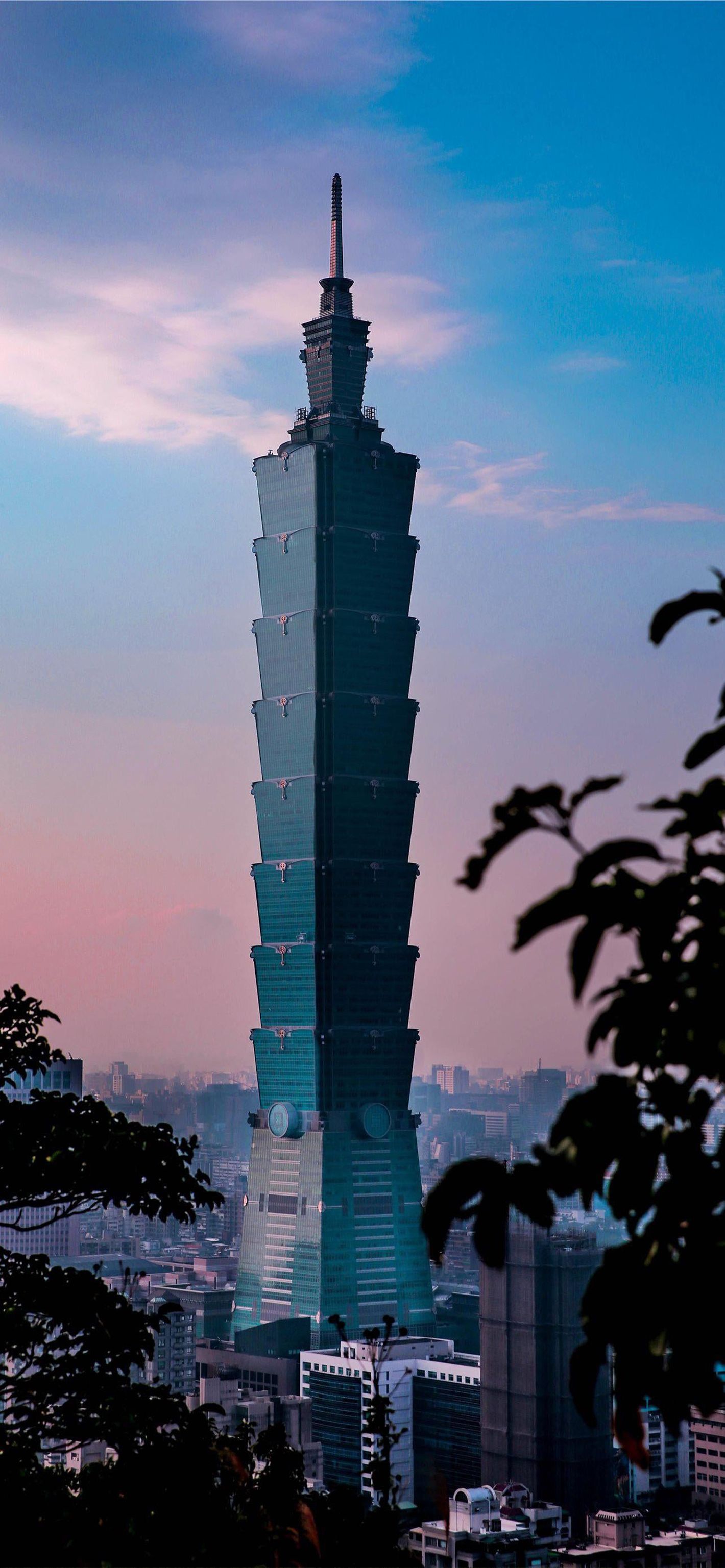 1420x3073 Taipei 101 Observatory (Taiwan)