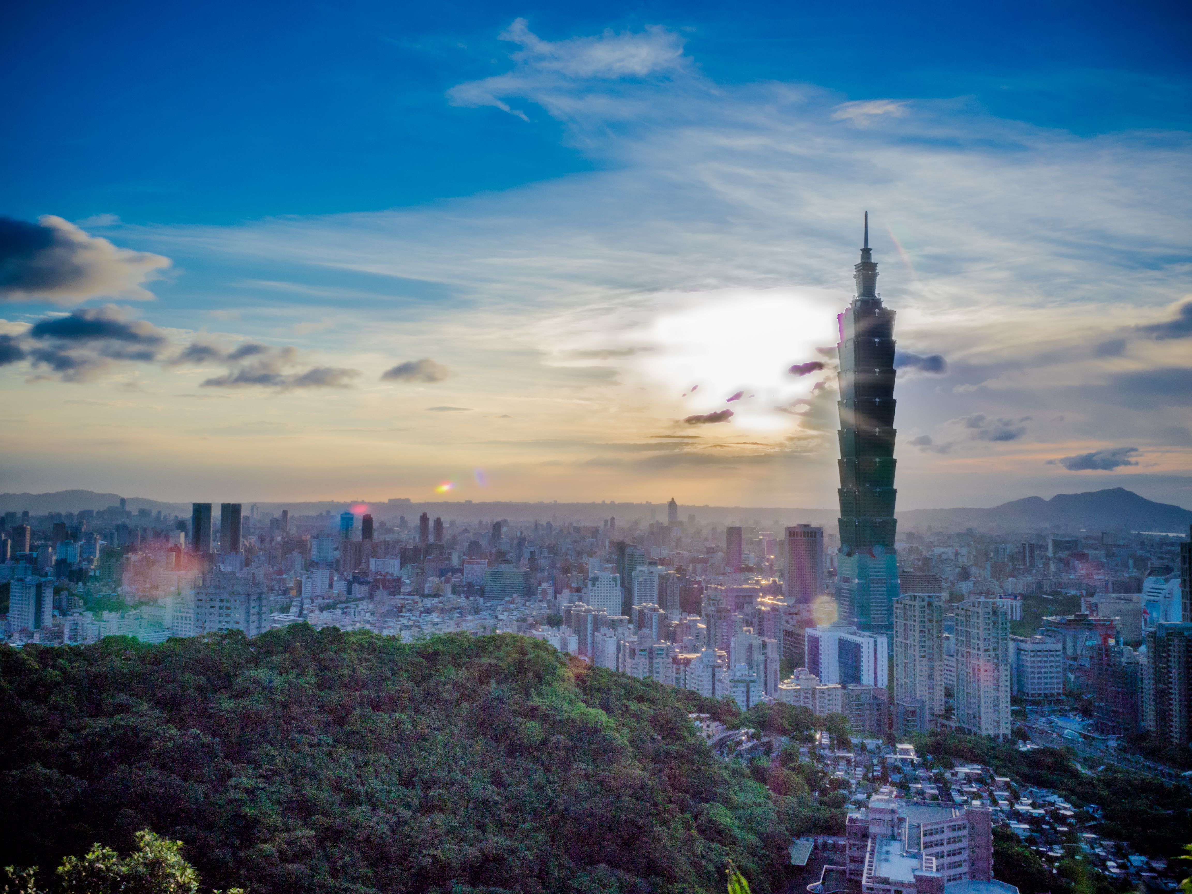 4608x3456 Taipei 101 sunset skyline