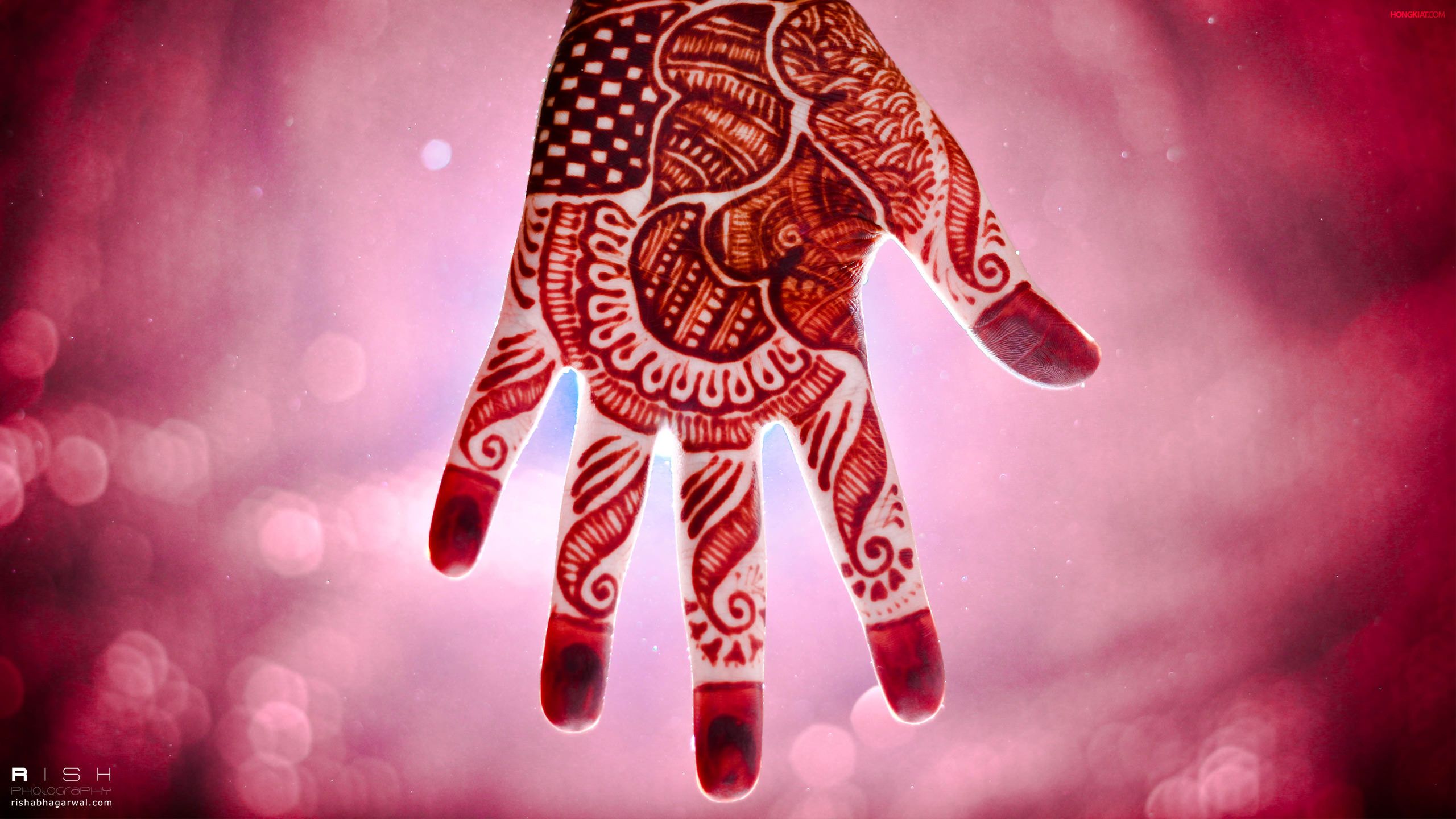2560x1440 Freebie Release: Mehandi Art Wallpaper