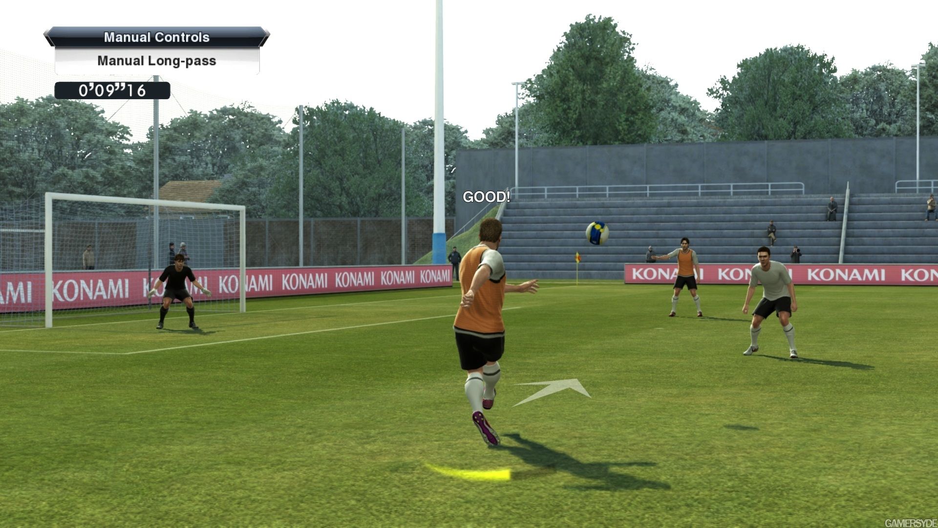1920x1080 GC: PES 2013 strikes a pose