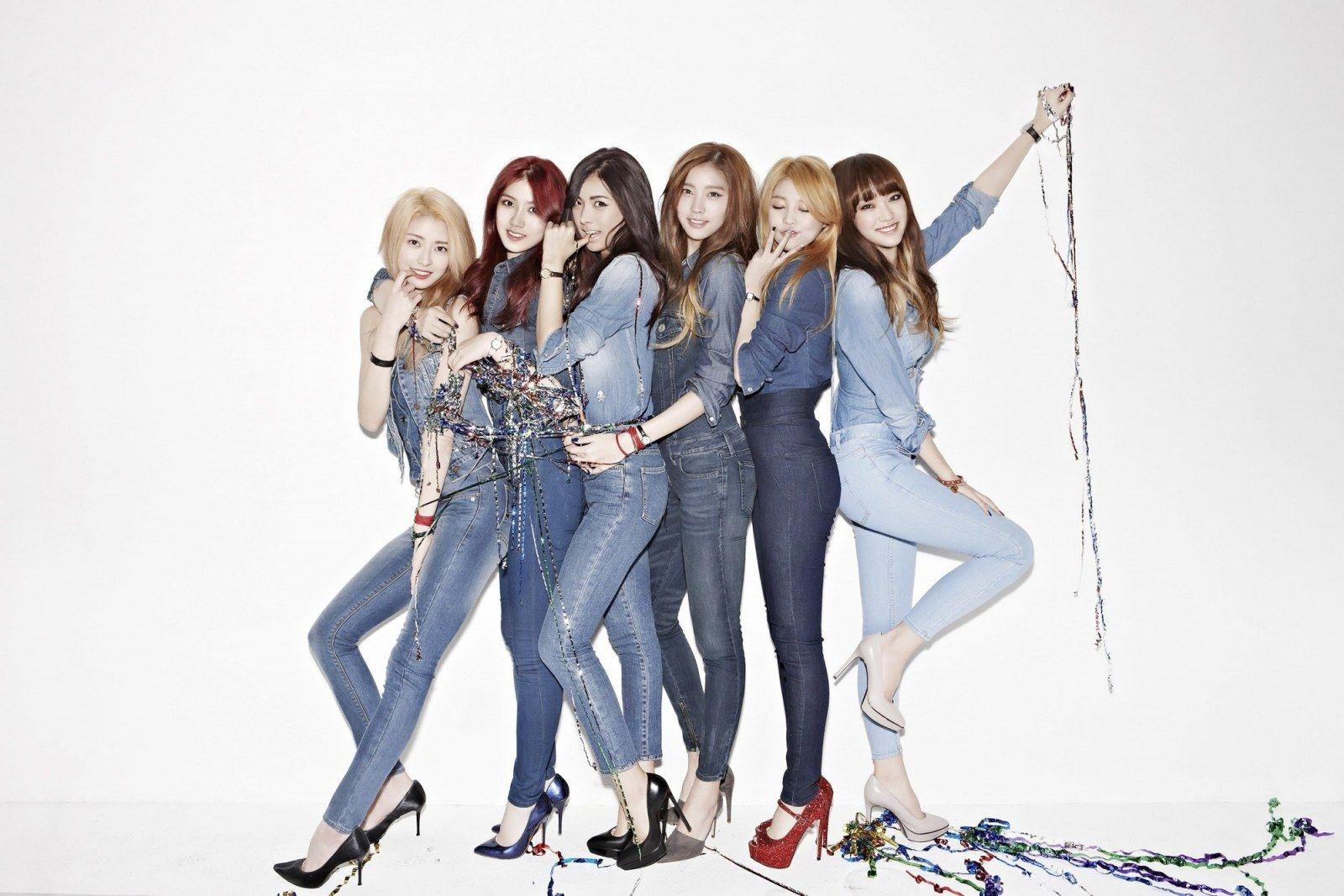 1600x1067 HELLOVENUS