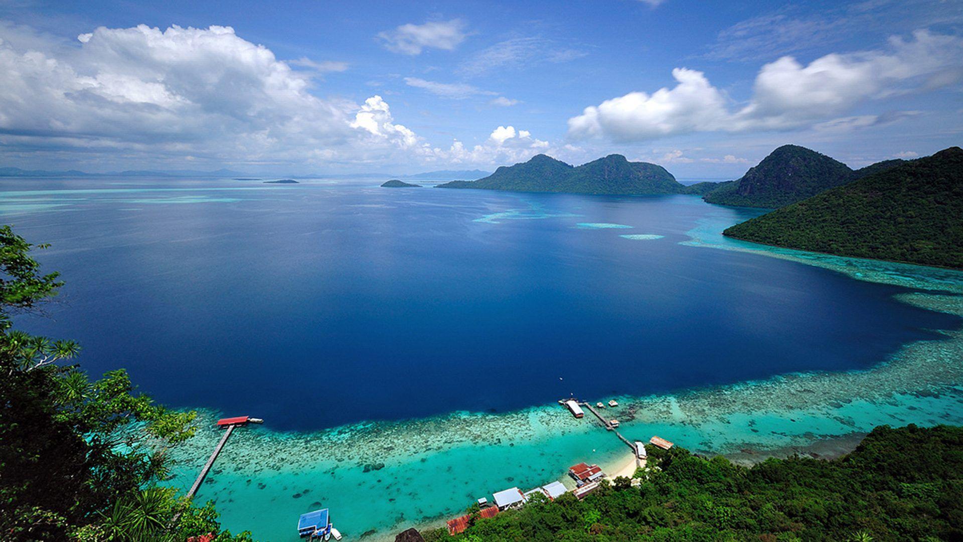 1920x1080 Bohey Dulang Island Sabah Malaysia Tun Sakaran Marine Park North Borneo Beautiful View Wallpaper HD For Deskx1200 :