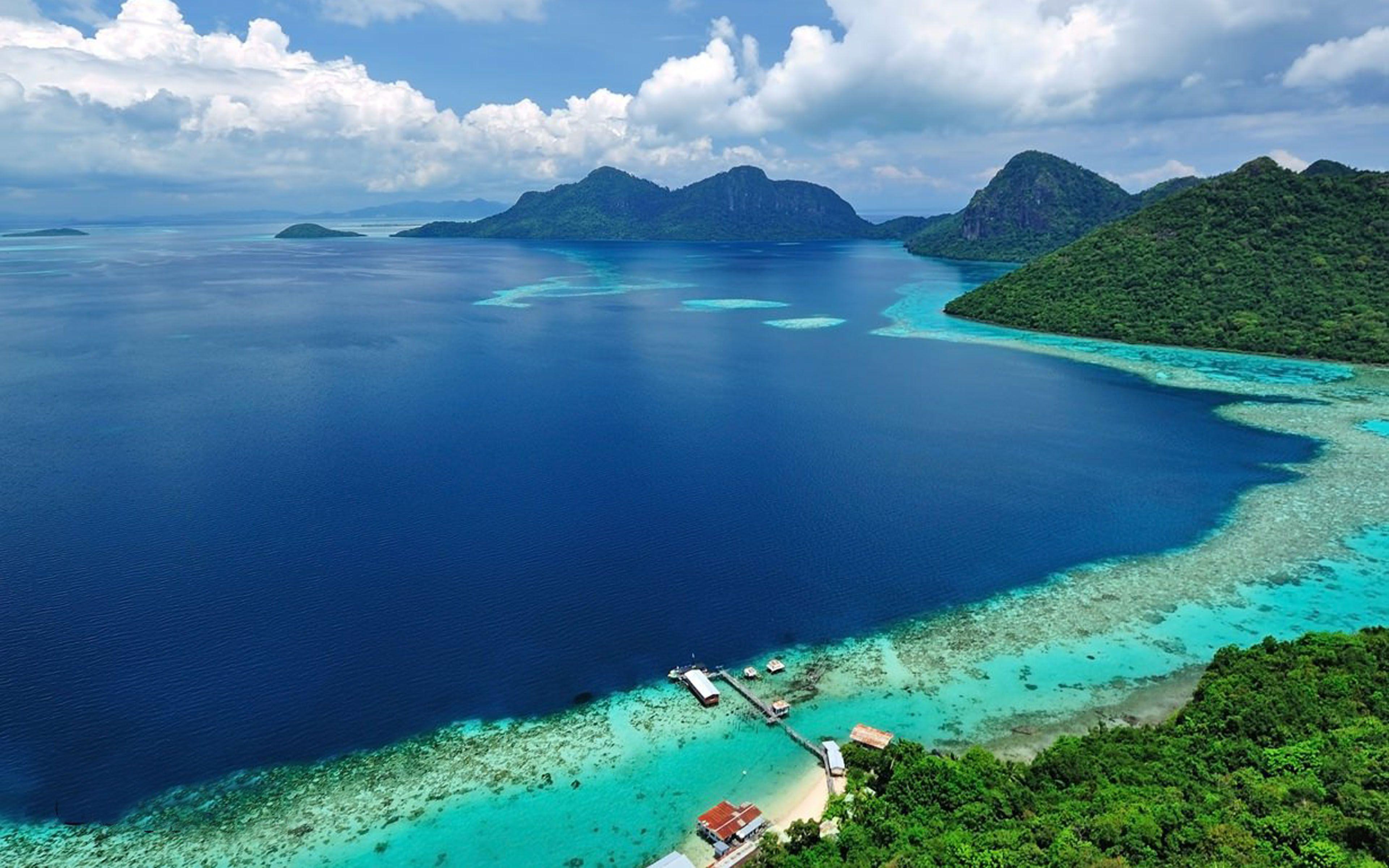 3840x2400 Beaches And Island Of Sabah Bohey Dulang Island Semporna Sabah Wallpaper HD :