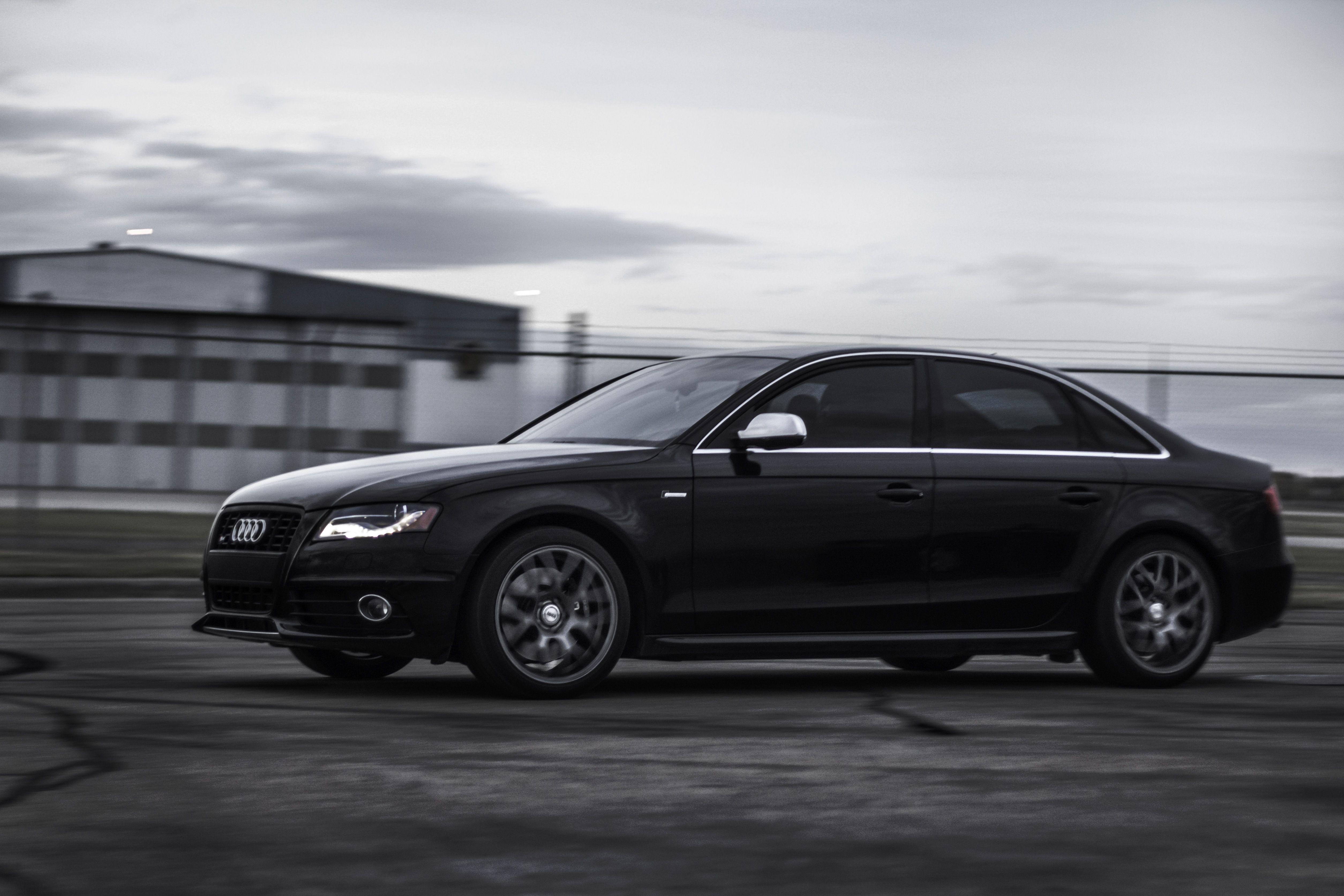 5018x3346 Audi S4 background Download Free
