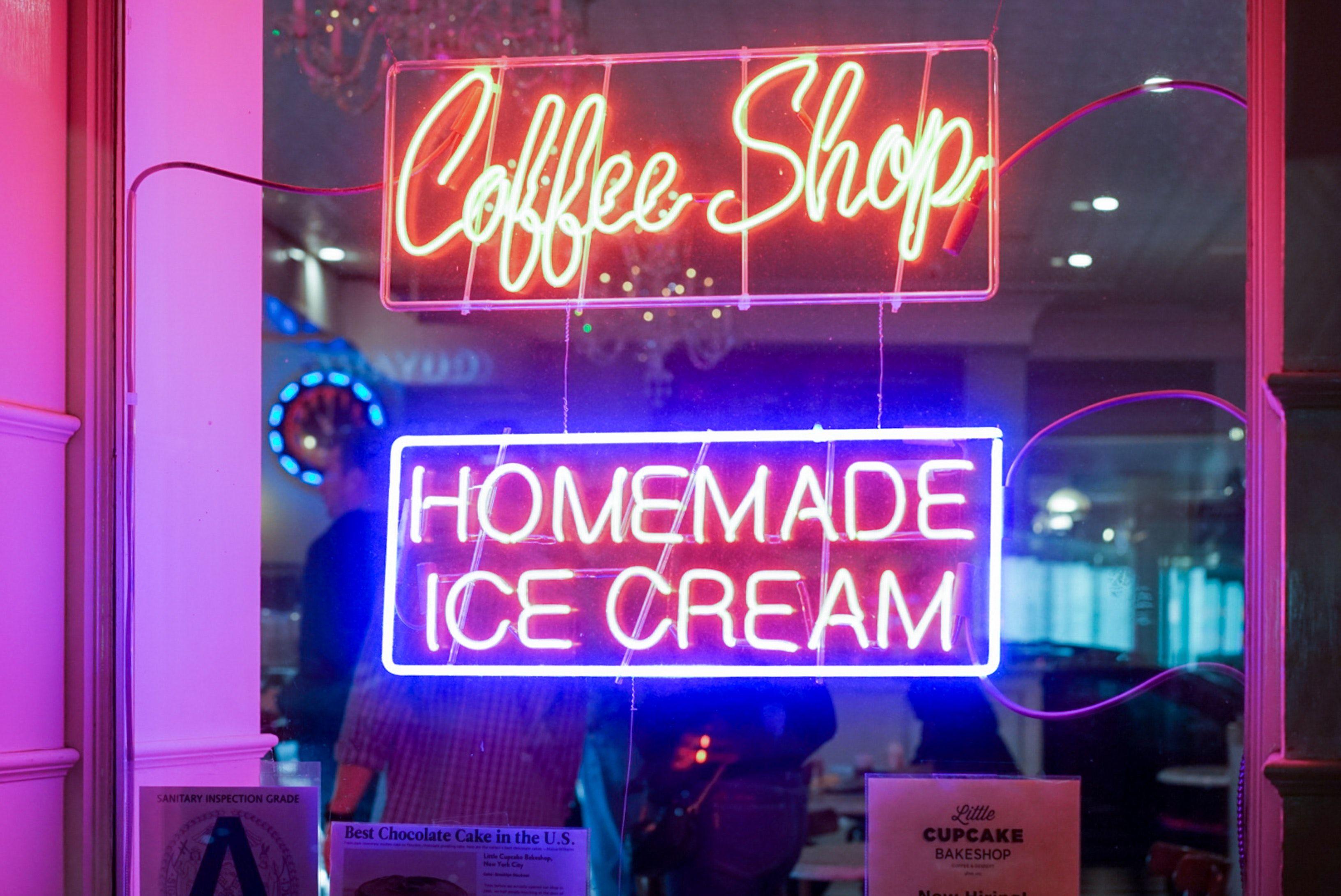 3264x2181 Photo of Neon Signages · Free