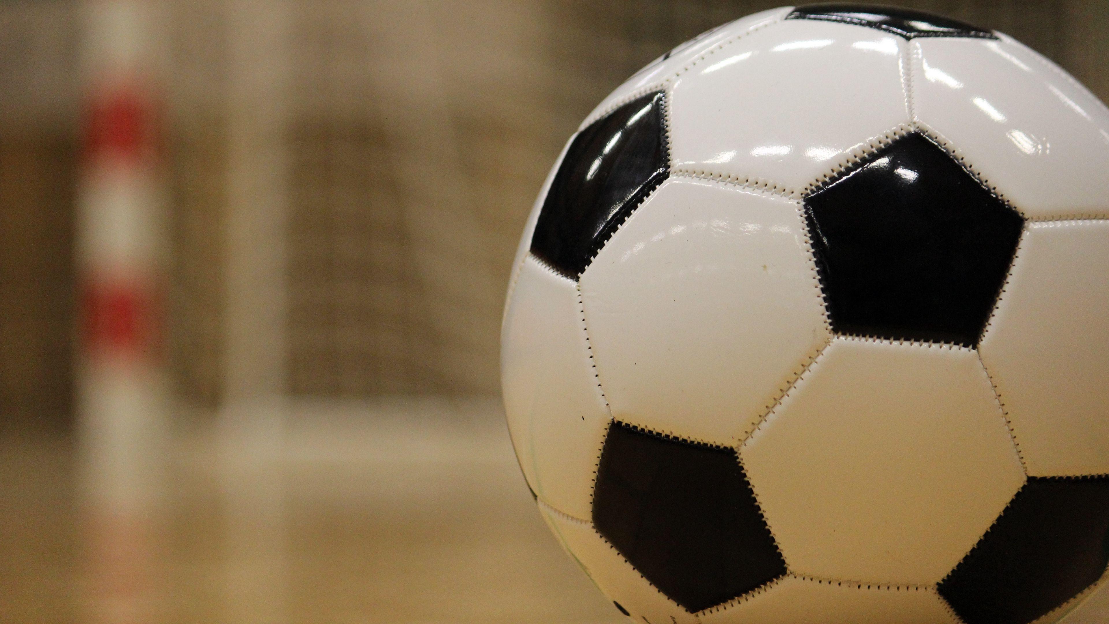 3840x2160 Download wallpaper 3840x2160 soccer ball, football, sports 4k uhd 16