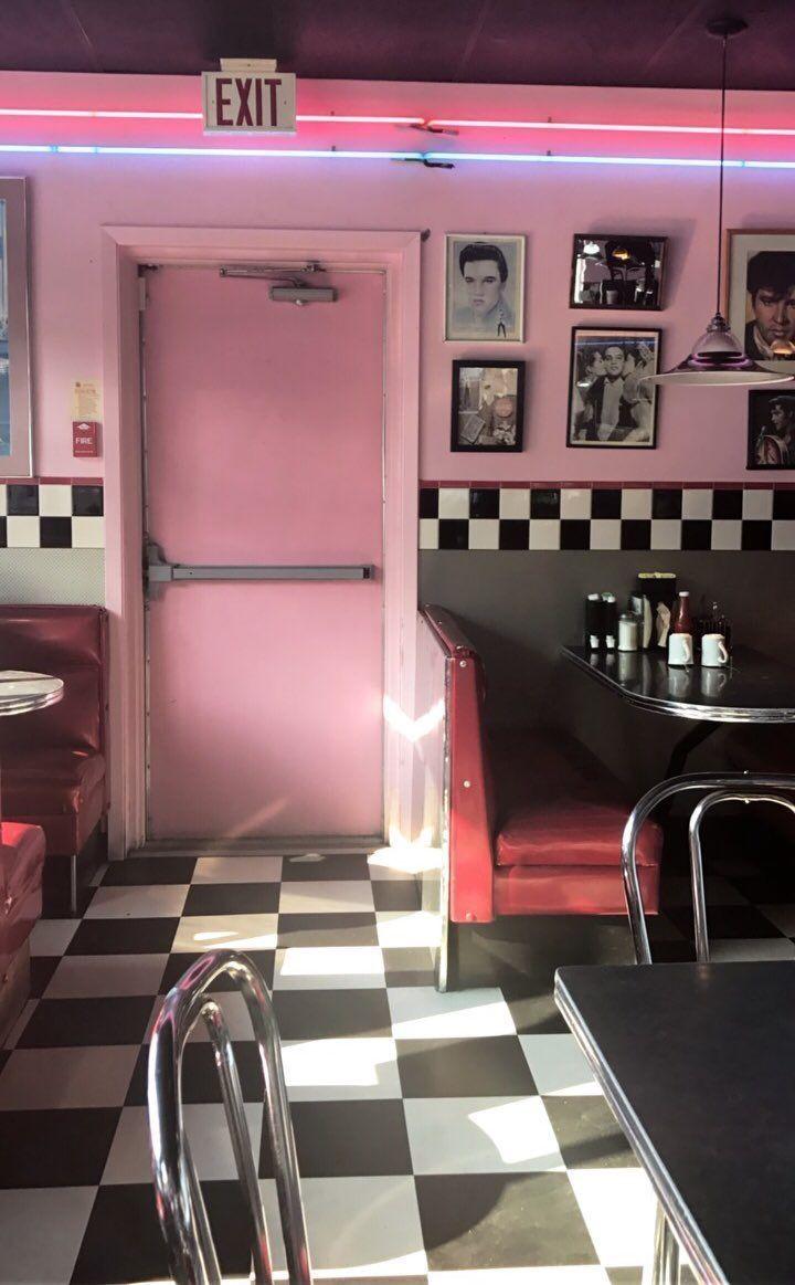 720x1163 Black and white tiles !! #black #tiles #white #retro. Black and white tiles, Diner aesthetic, Wallpaper vintage