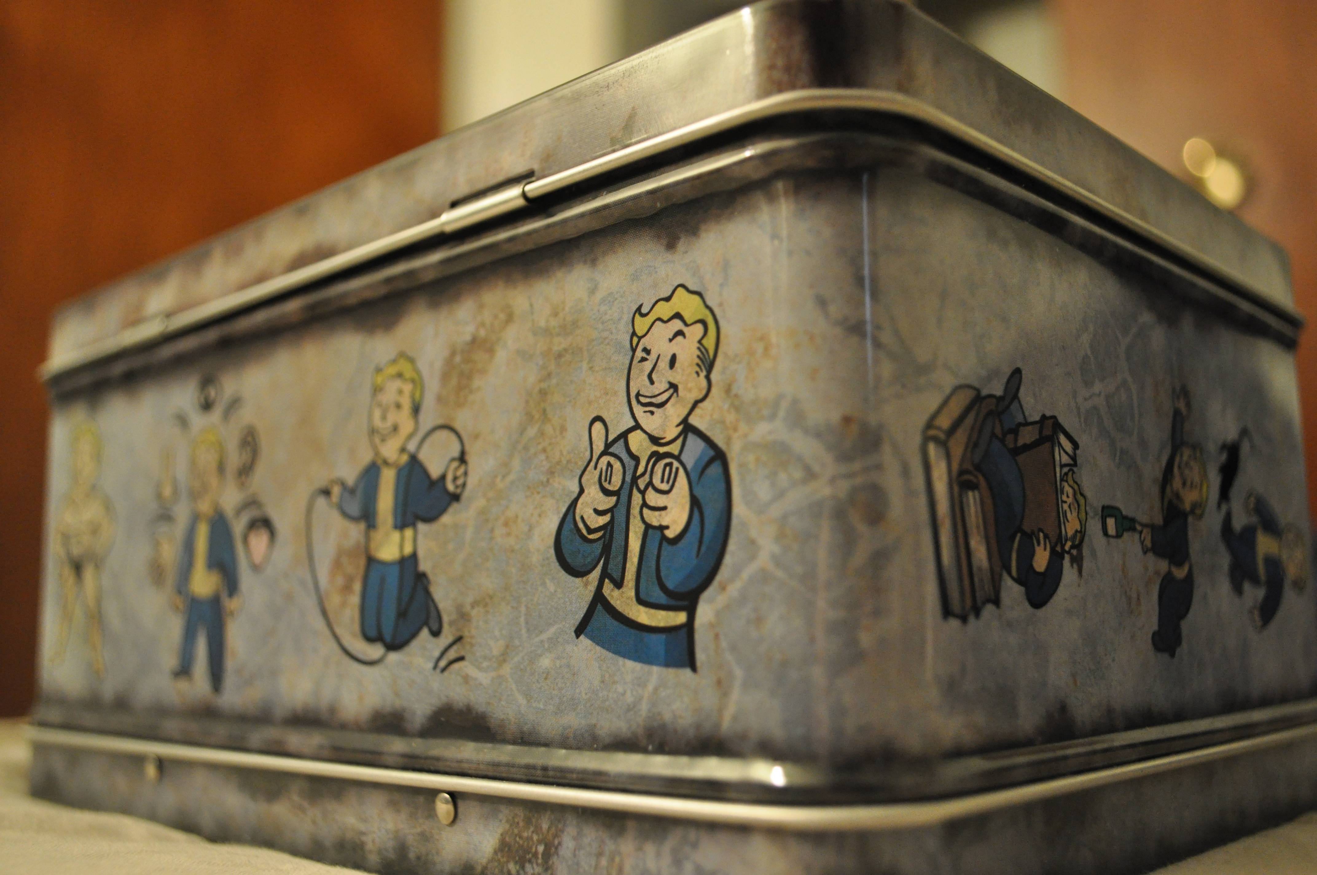 4288x2848 Vault Boy Wallpaper