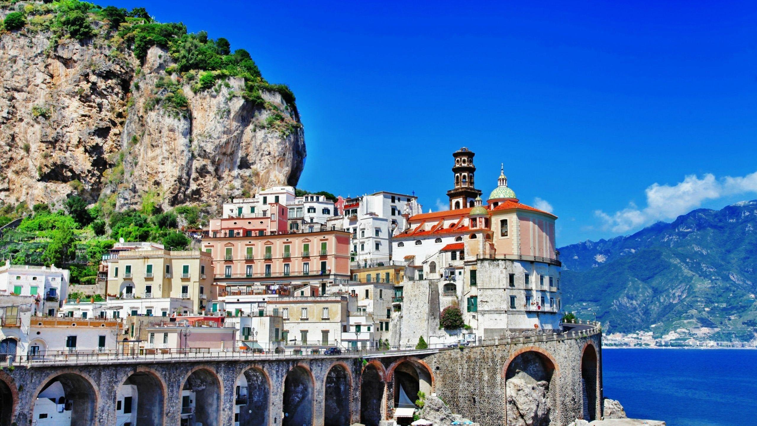 2559x1439 Positano Italy [2560 x 1440]